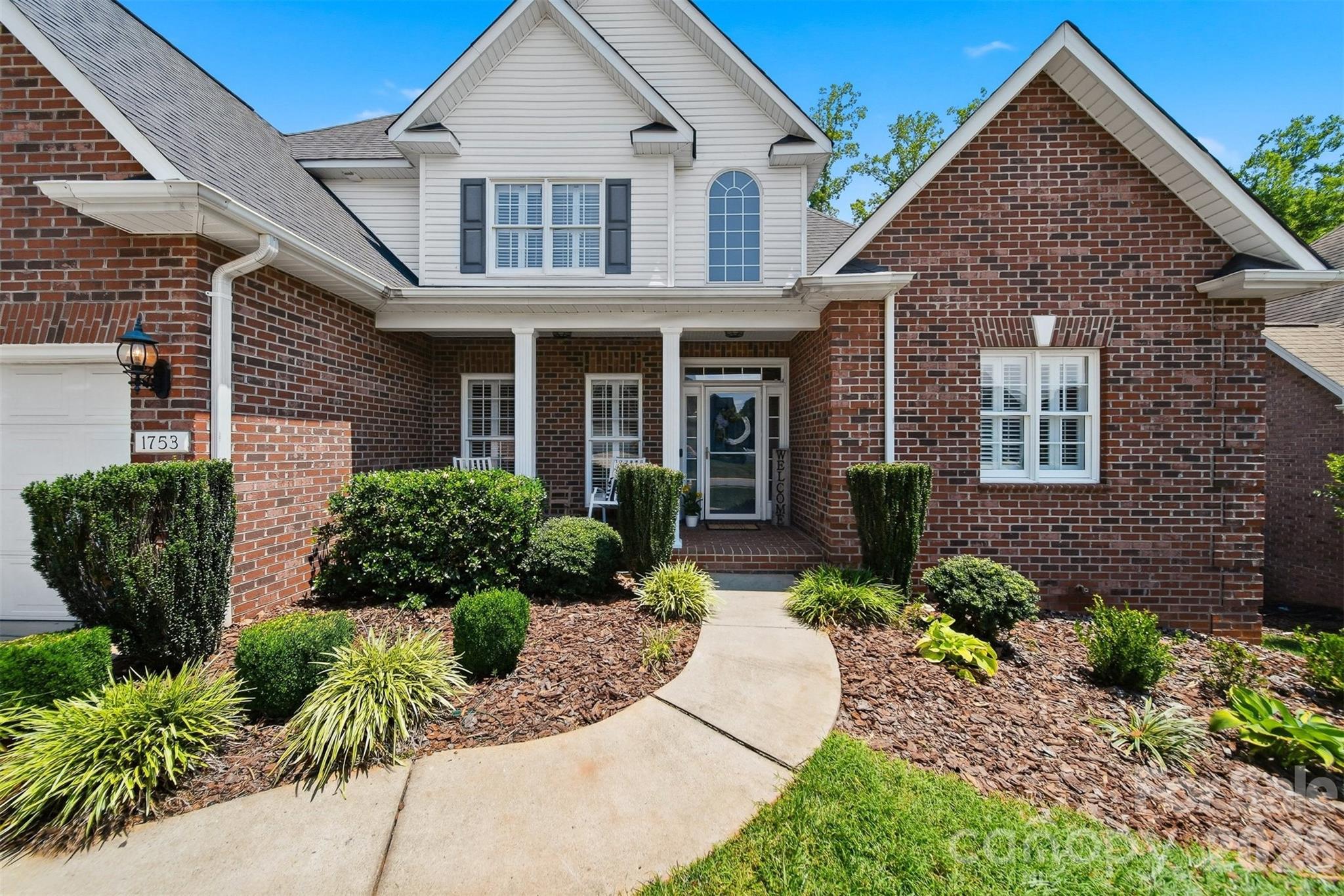 1753 30th Avenue Dr NE, Hickory, NC 28601