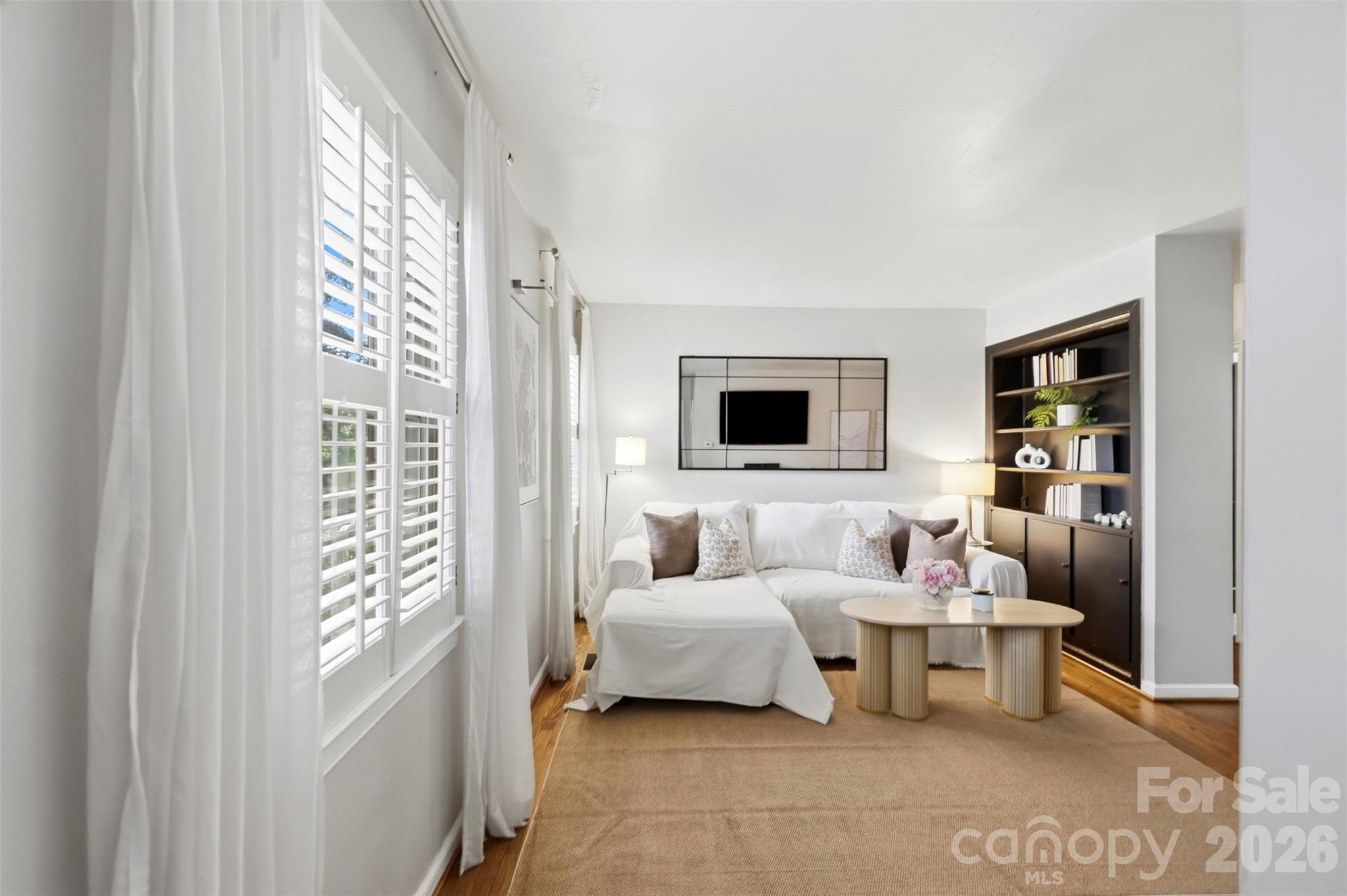 216 Wakefield Dr #A, Charlotte, NC 28209