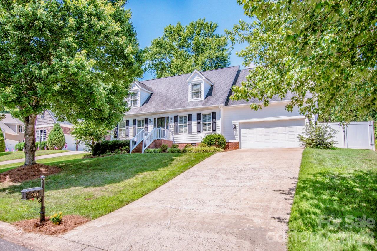 921 Argyle Ct, Statesville, NC 28677