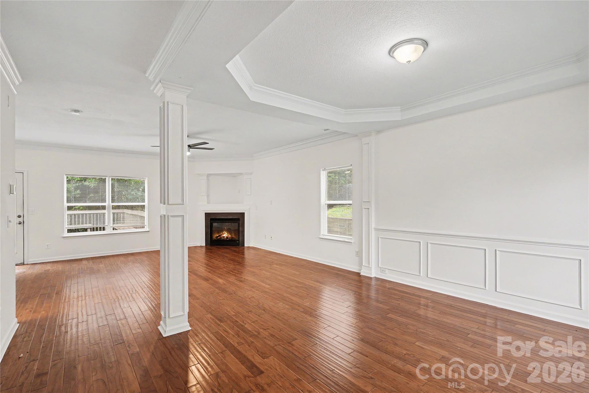 2823 Forest Grove Ct, Charlotte, NC 28269