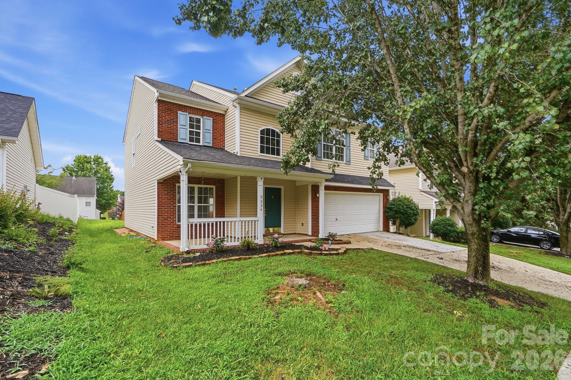 9534 Bradstreet Commons Way, Charlotte, NC 28215