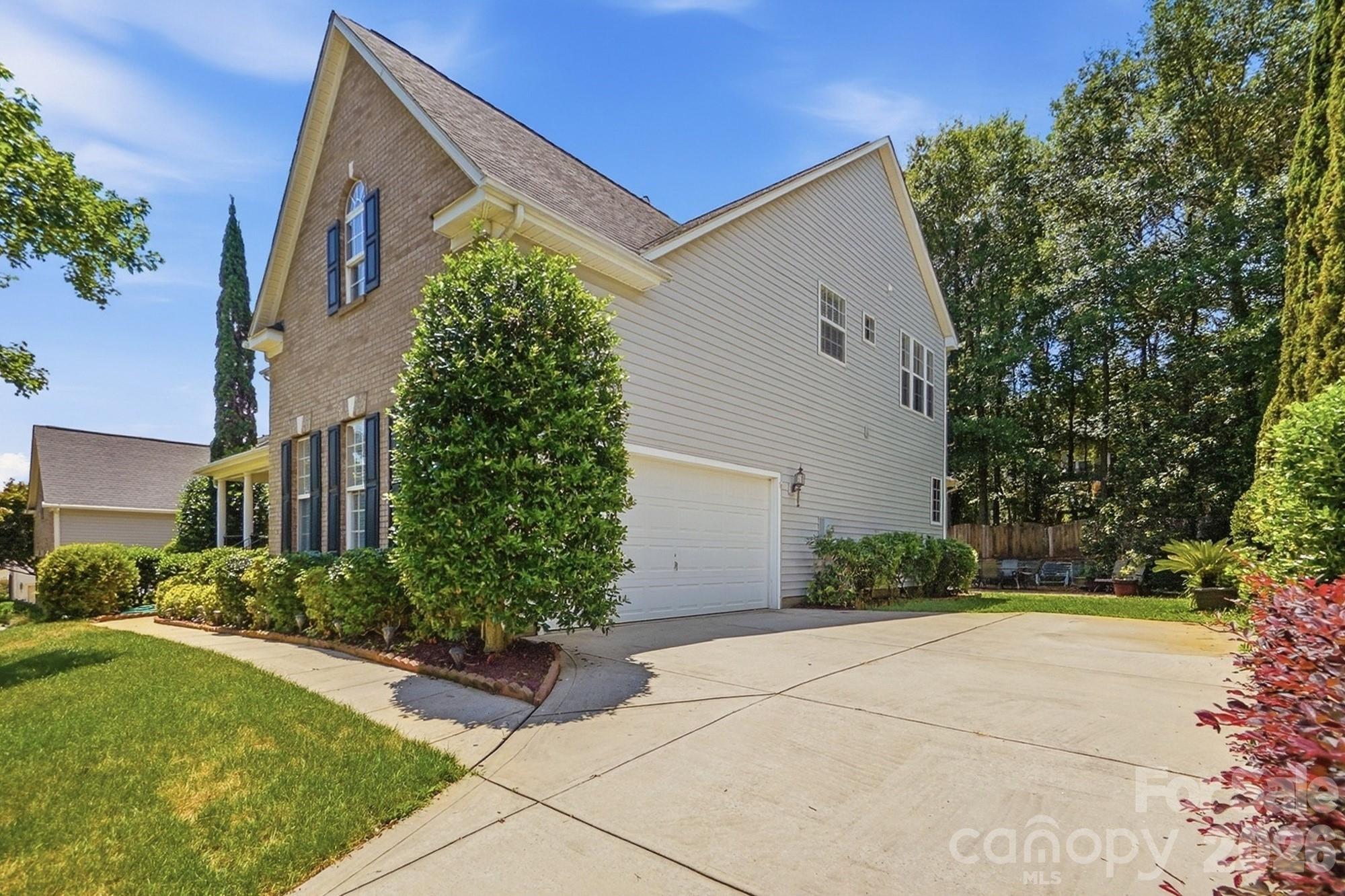 2330 Harvester Ave, Fort Mill, SC 29708
