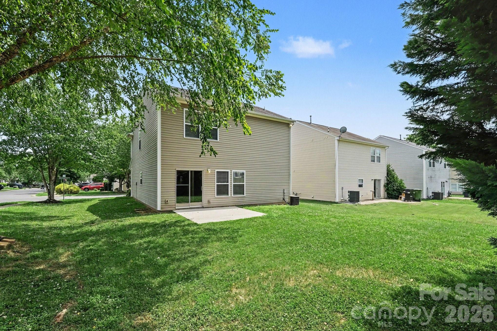 4636 Meadowfield Rd, Charlotte, NC 28215