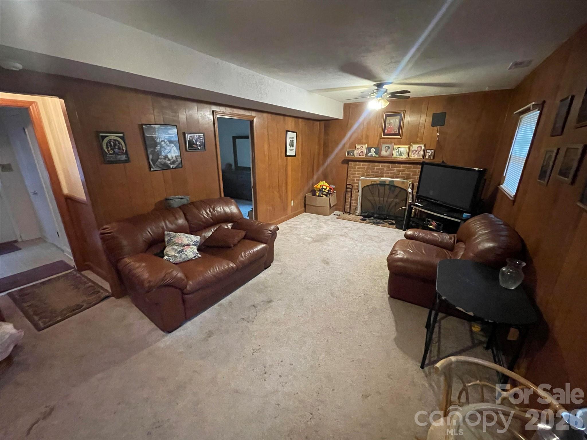 3133 Rosehill Dr, Charlotte, NC 28212