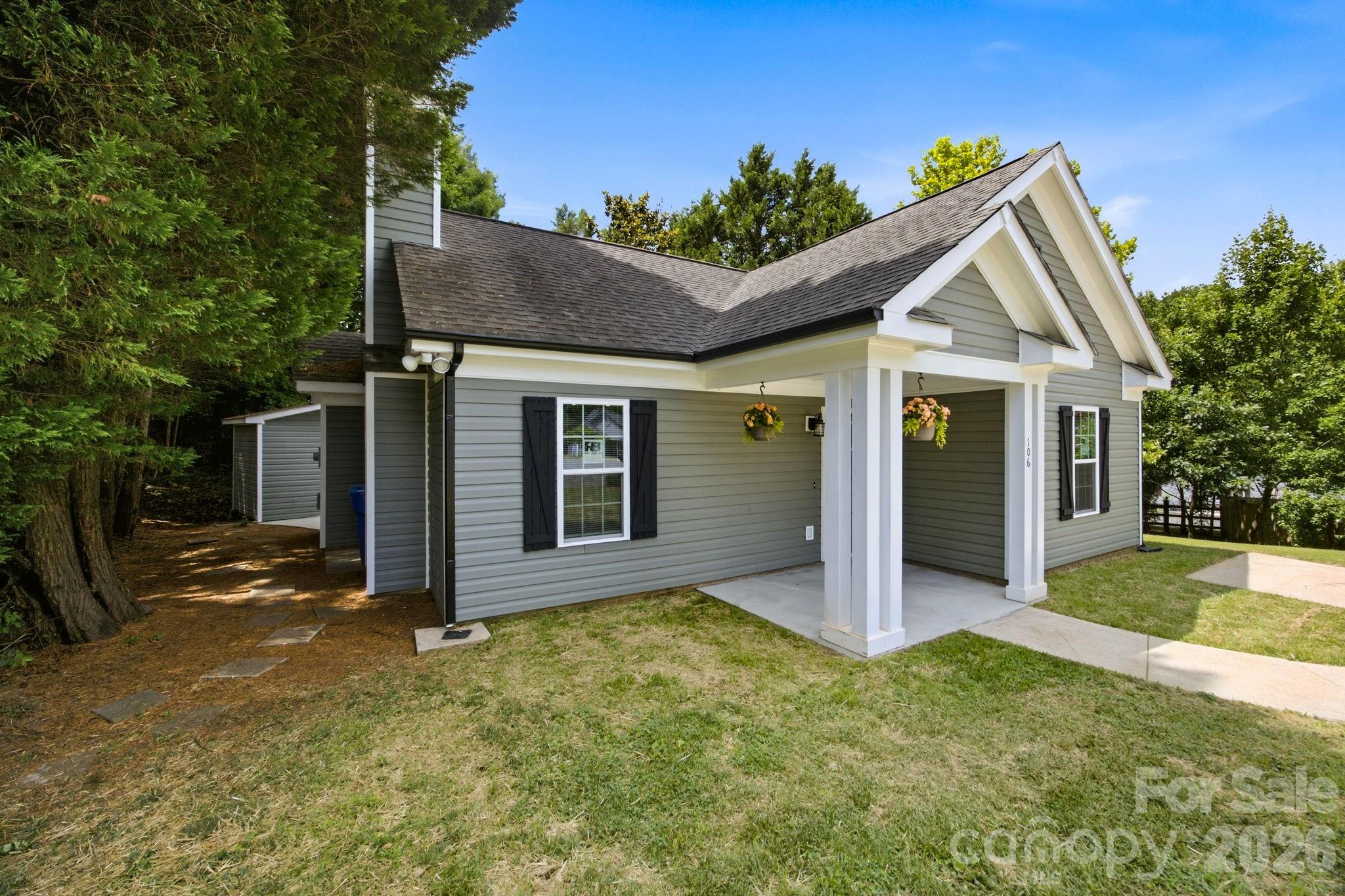 106 Moonflower Ct, Mooresville, NC 28115