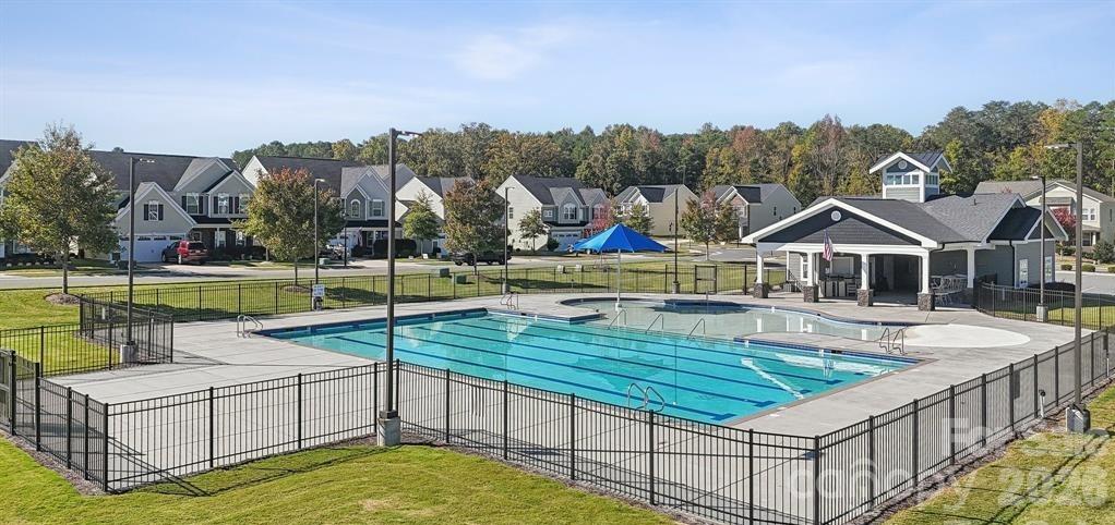 208 Tetcott St, Mooresville, NC 28115