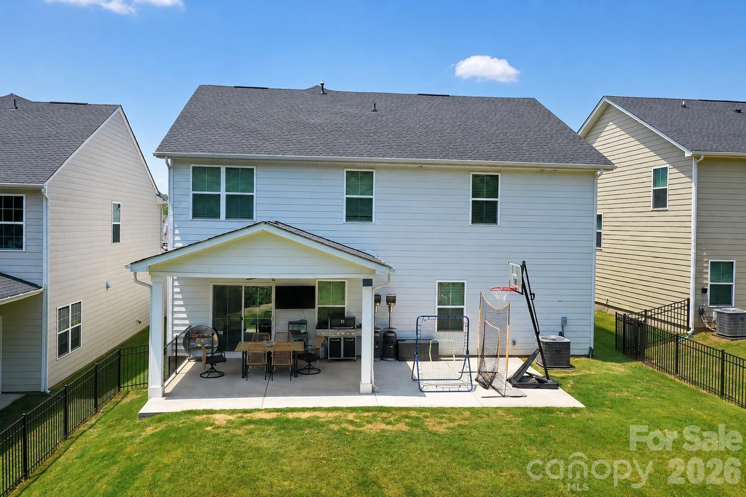 208 Tetcott St, Mooresville, NC 28115