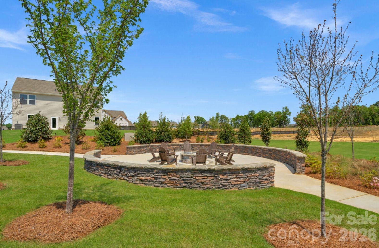 637 Willoughby Park Dr, Monroe, NC 28112