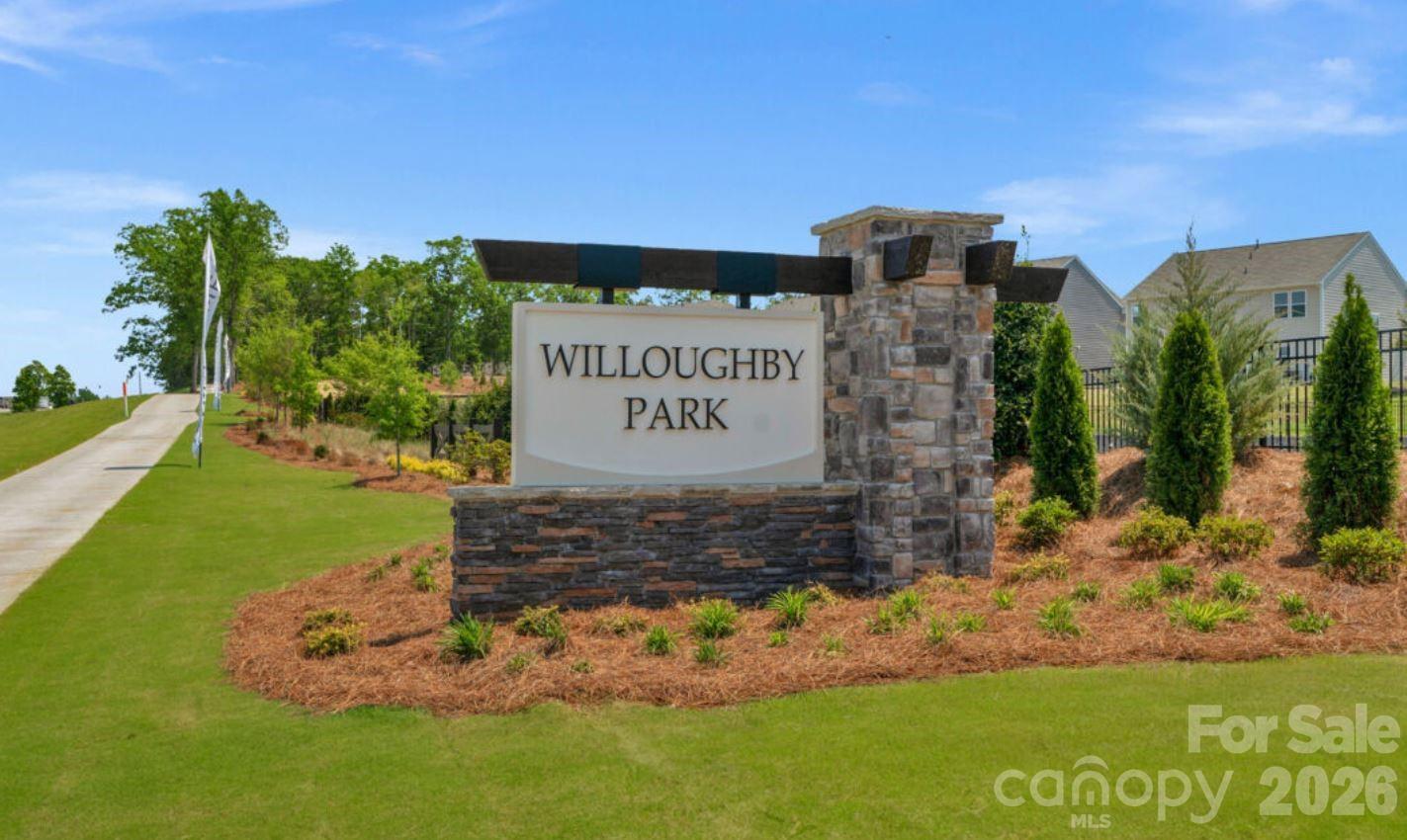 637 Willoughby Park Dr, Monroe, NC 28112