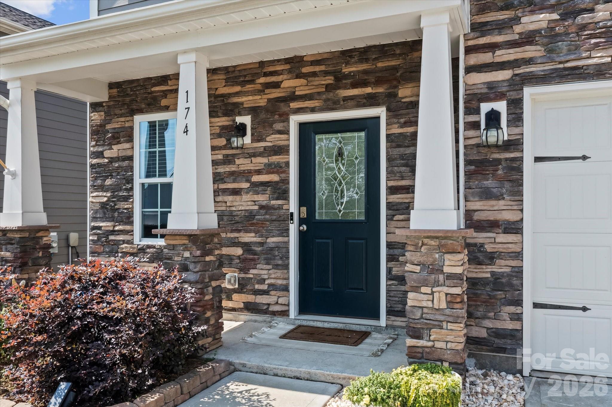 174 Cherry Birch St, Mooresville, NC 28117