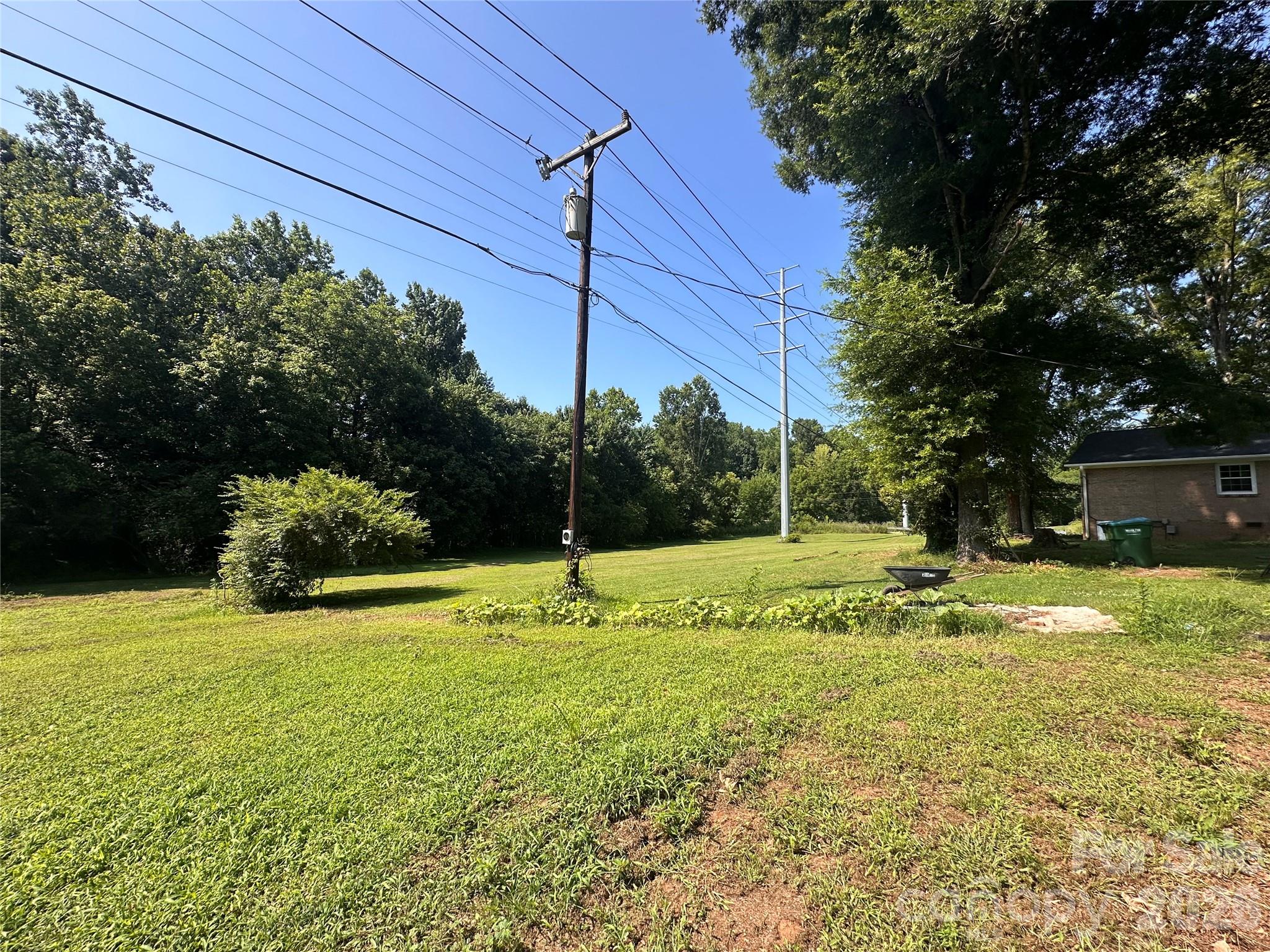 5836 Lebanon Rd, Charlotte, NC 28227