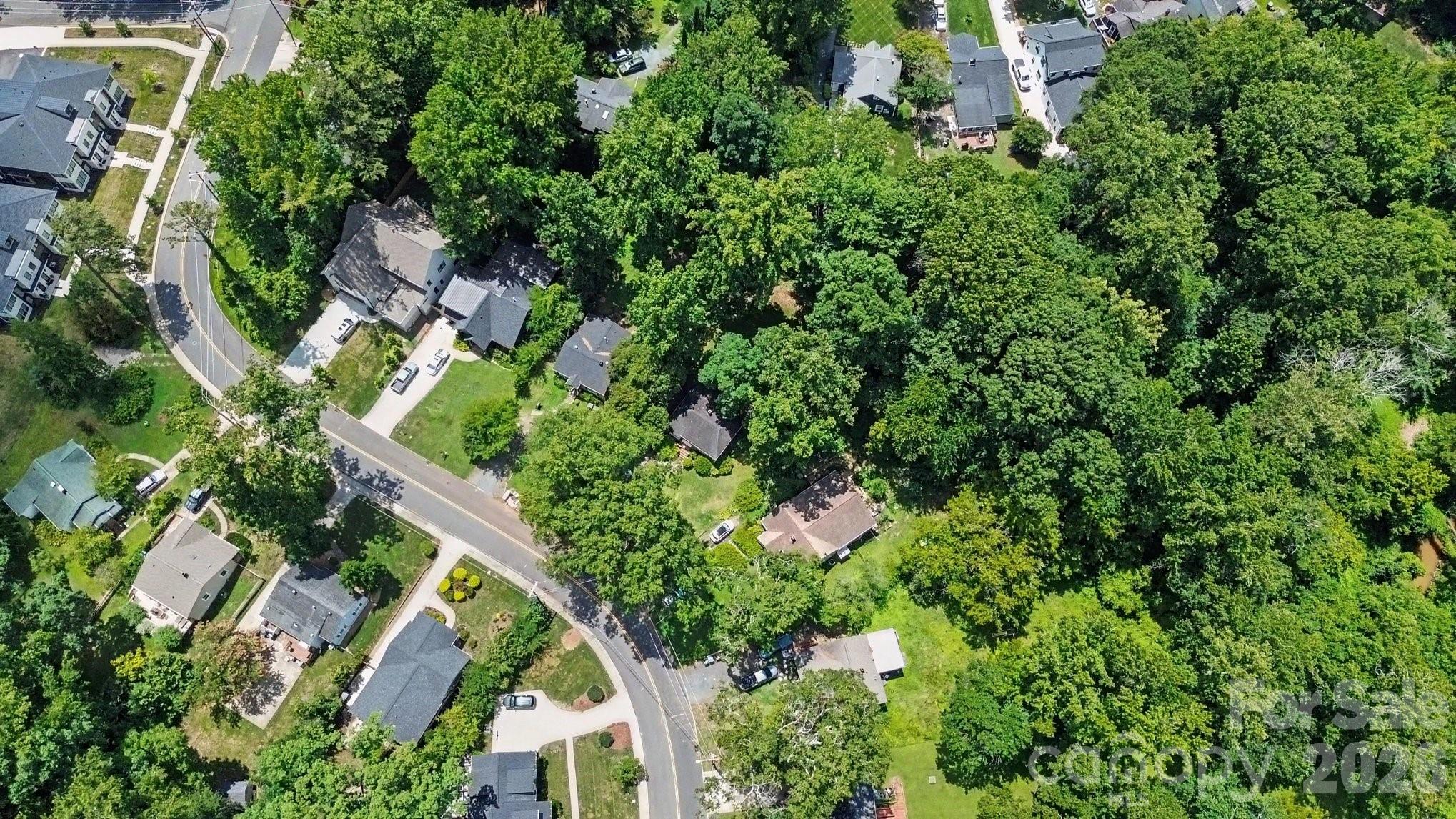 1819 Arnold Dr, Charlotte, NC 28205