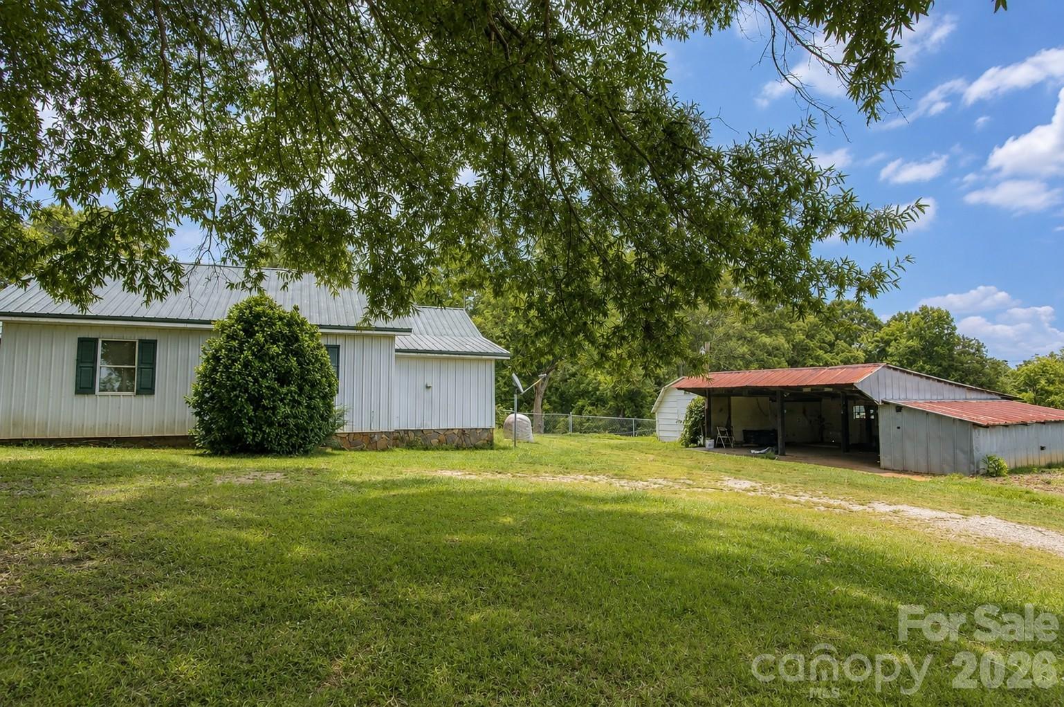 275 Noel Rd, Harmony, NC 28634