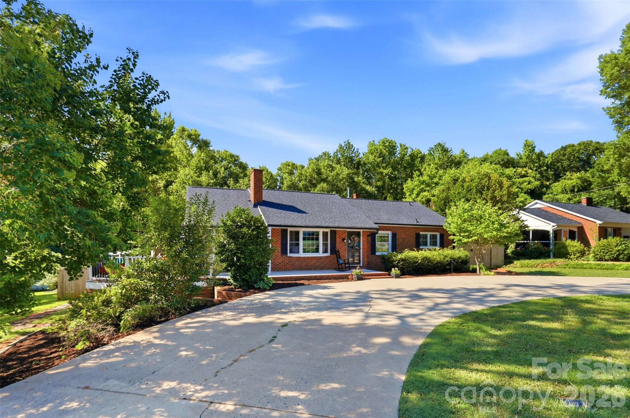 2201 Armstrong Park Dr, Gastonia, NC 28054