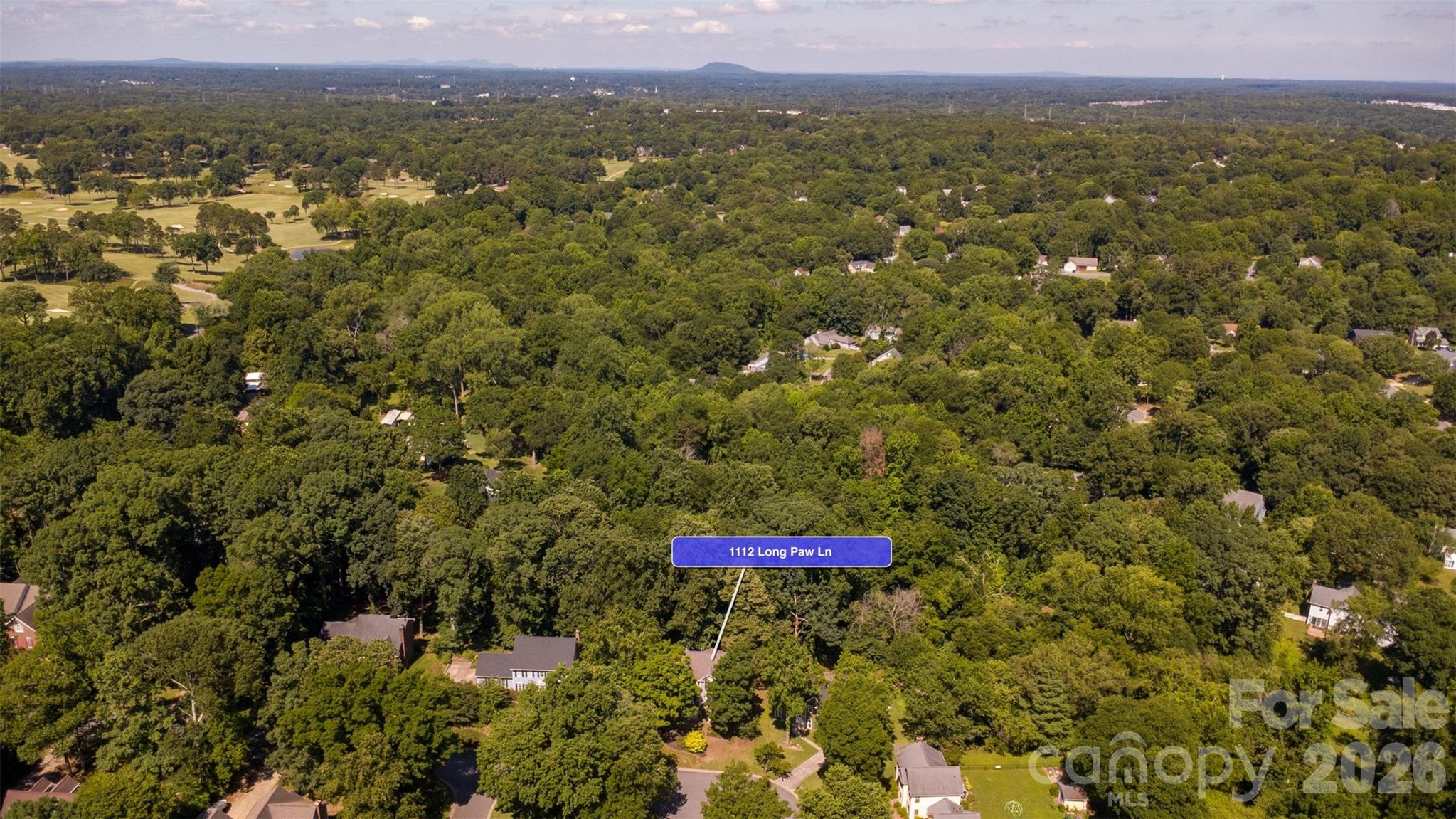 1112 Long Paw Ln, Charlotte, NC 28214