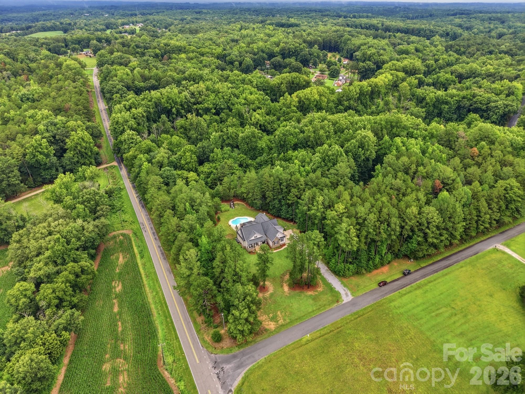 1150 Oak Trail Cir, Concord, NC 28025