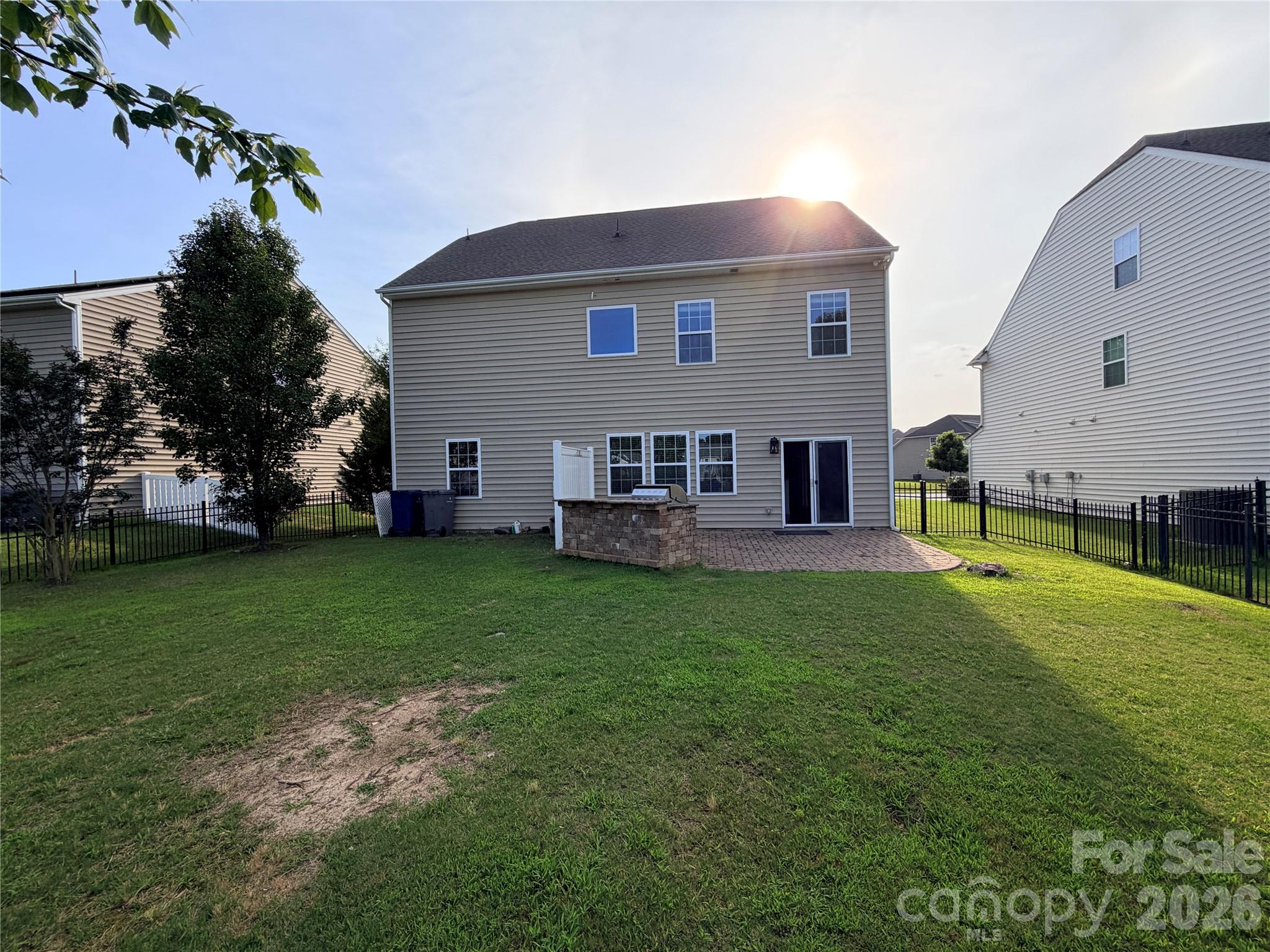 9281 Perseverance Dr, Harrisburg, NC 28075
