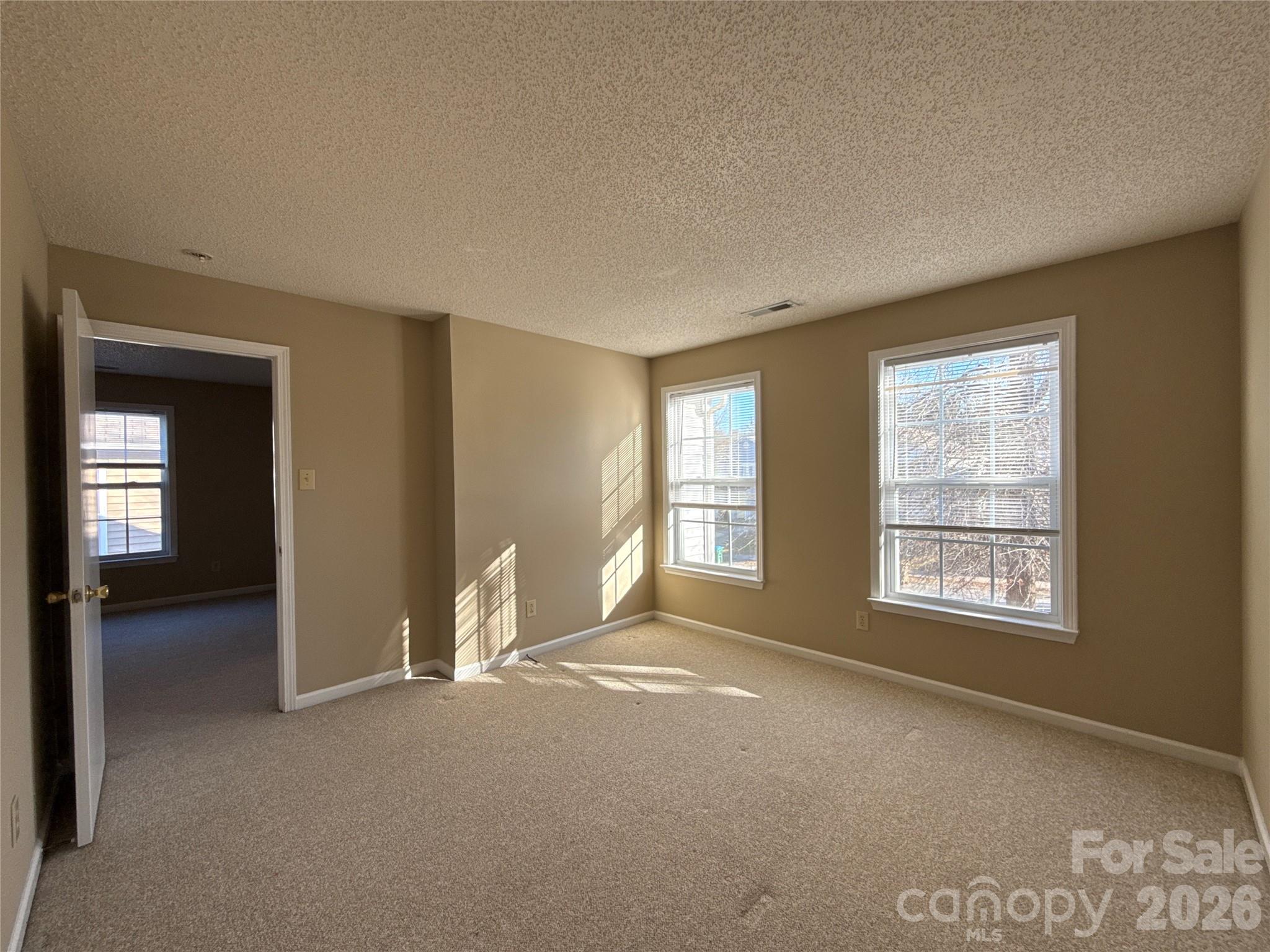 2043 Dunsmore Ln, Waxhaw, NC 28173