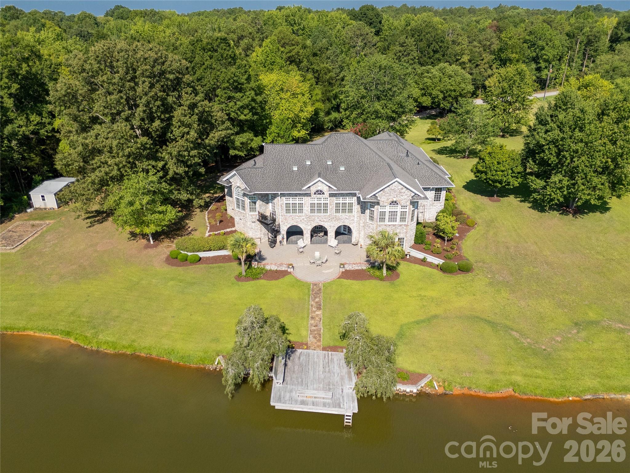 747 Shoreline Dr, Lancaster, SC 29720