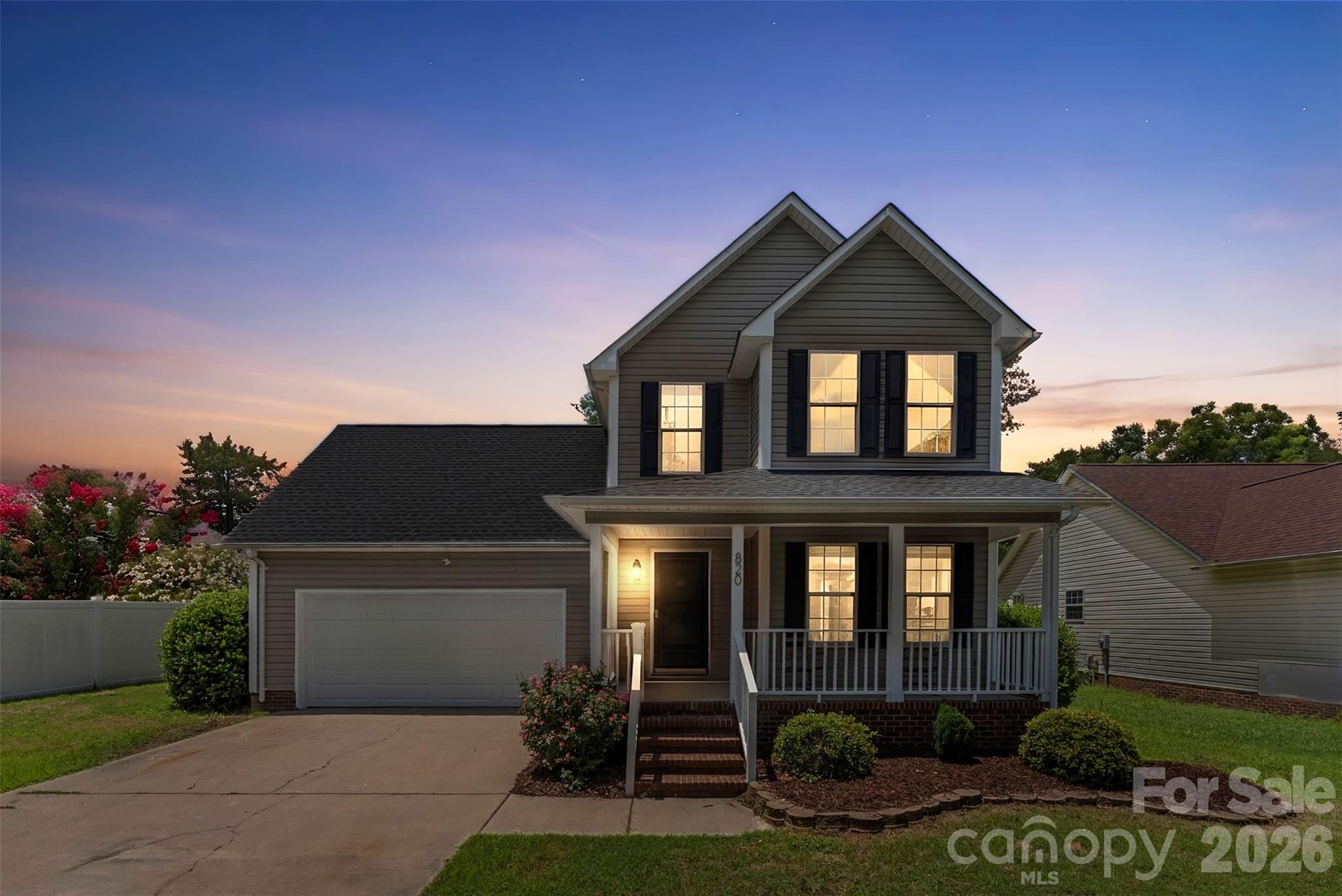820 Saint Andrews Pl, Concord, NC 28025