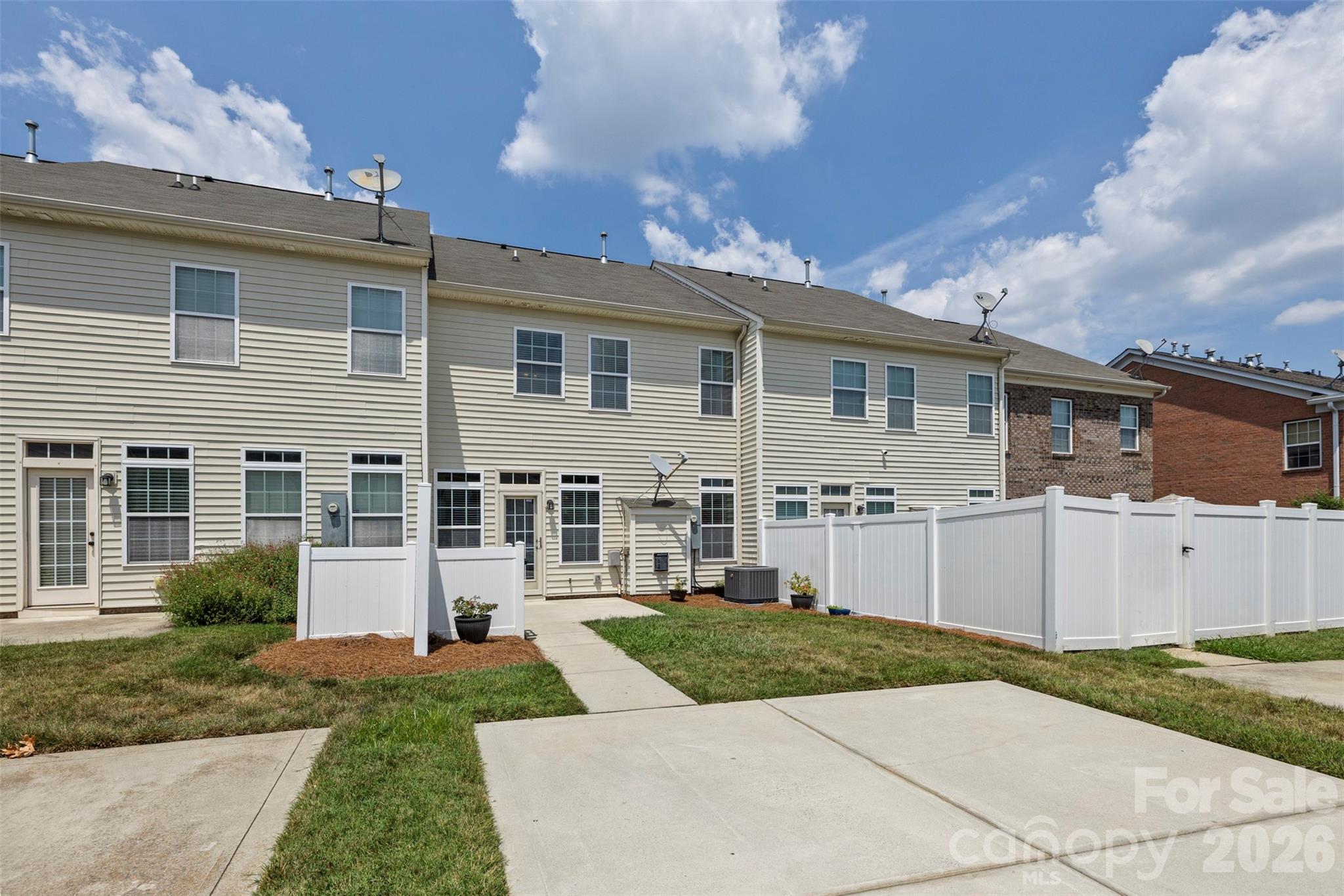 6904 Creft Cir, Indian Trail, NC 28079