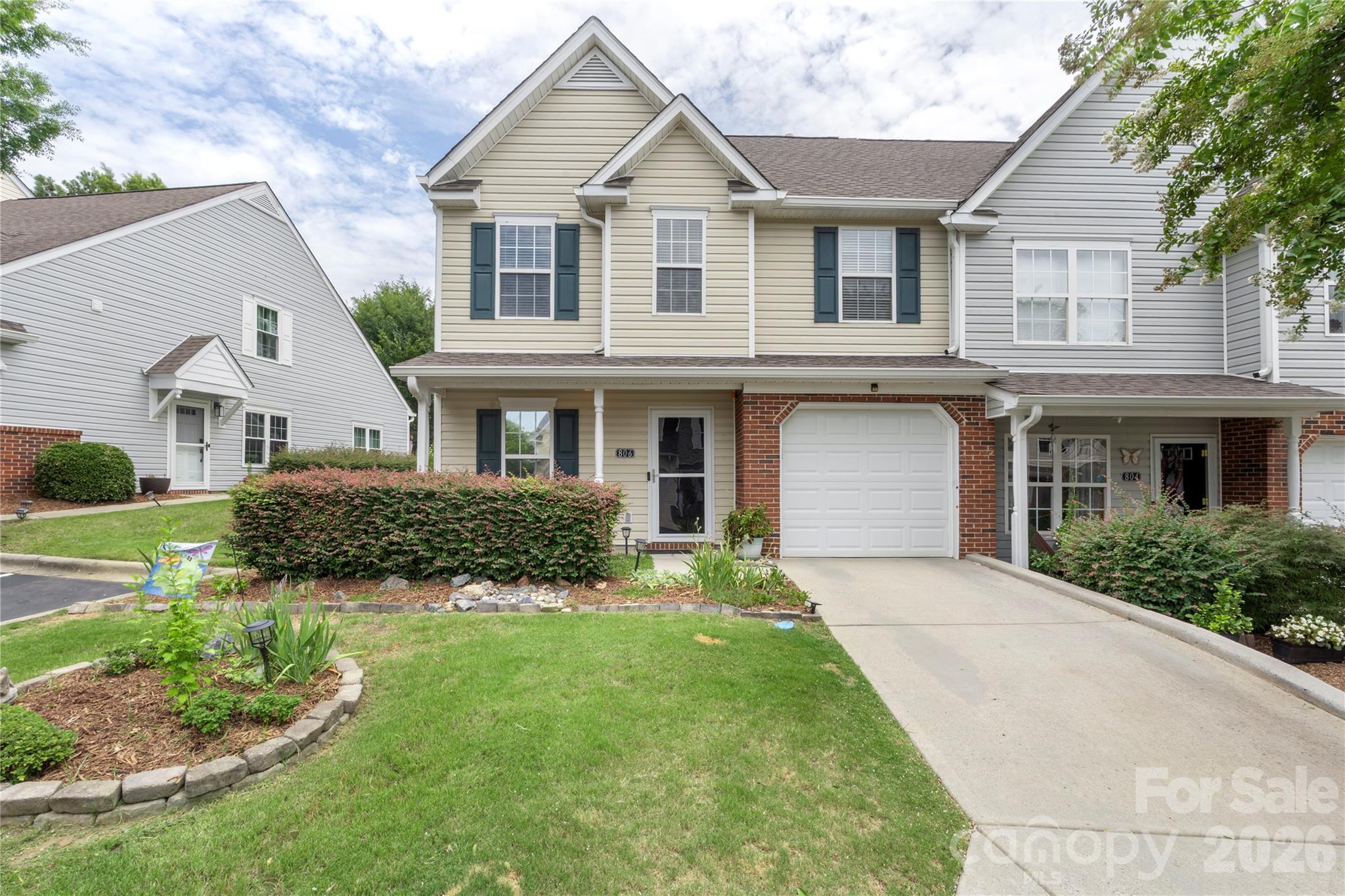 806 Rock Lake Glen, Fort Mill, SC 29715