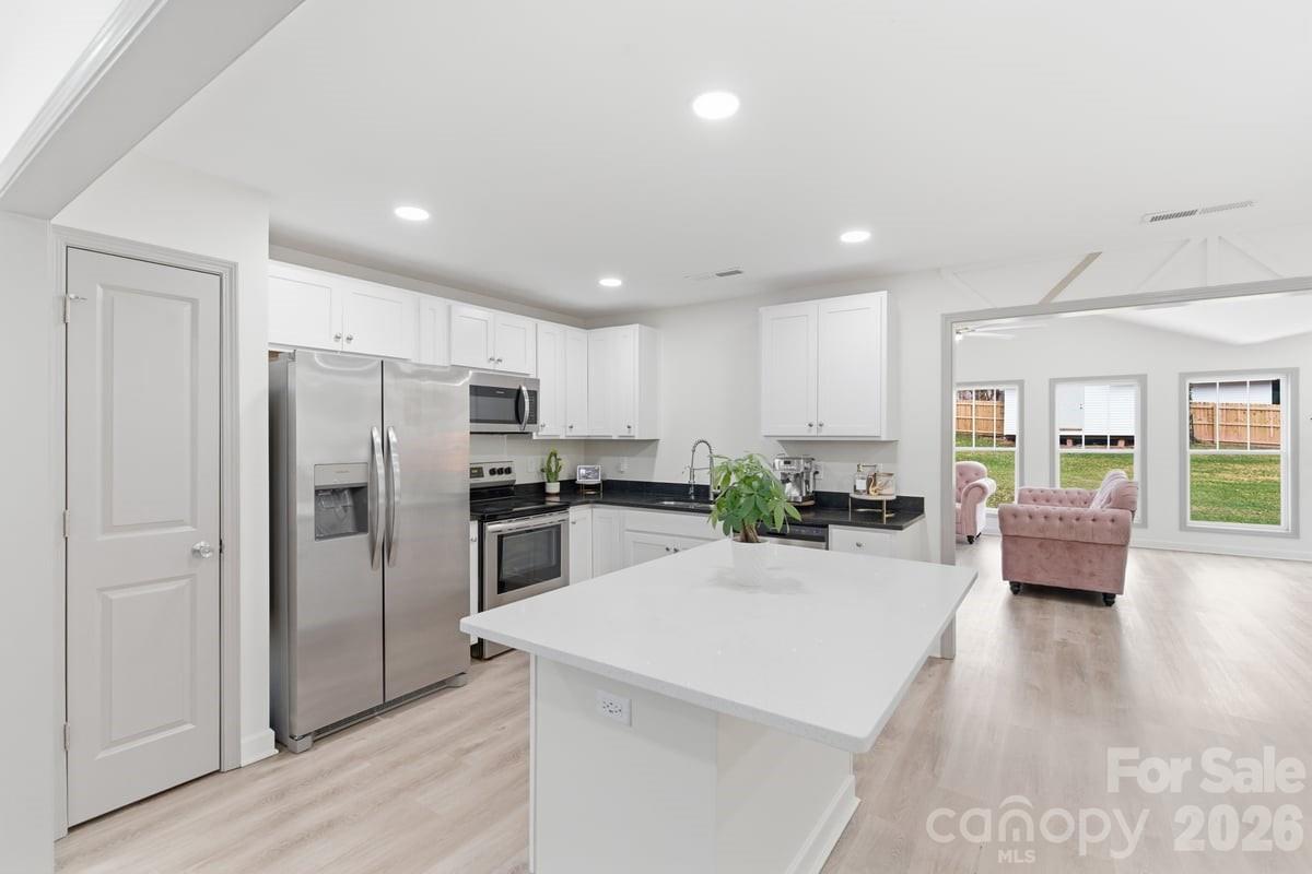 1416 Browdis Ave, Kannapolis, NC 28083