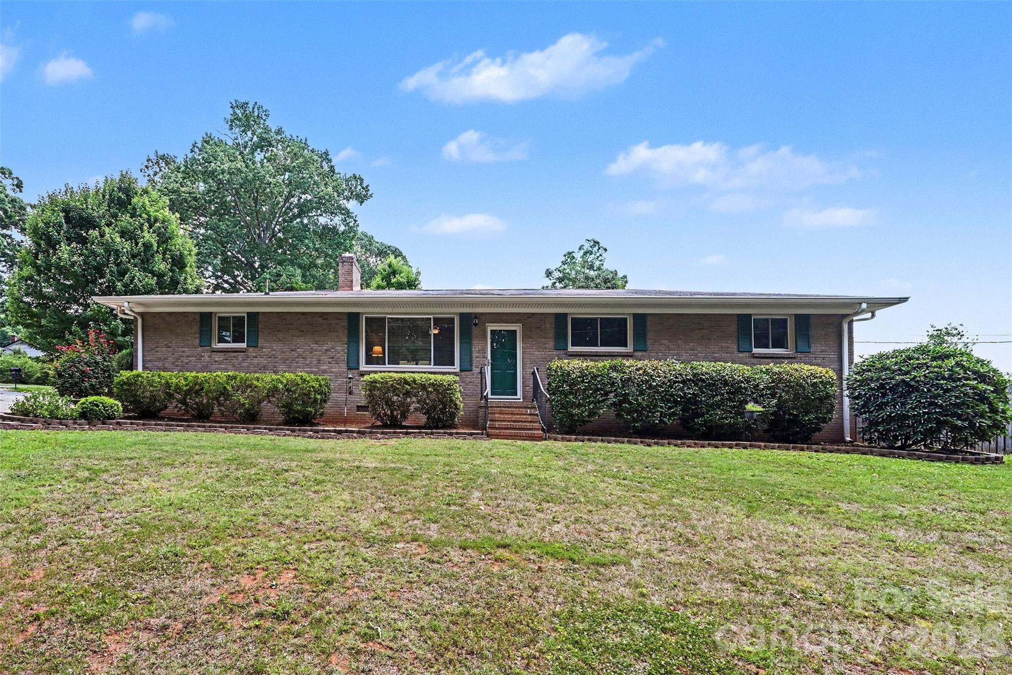 9050 Miriam Dr, Huntersville, NC 28078