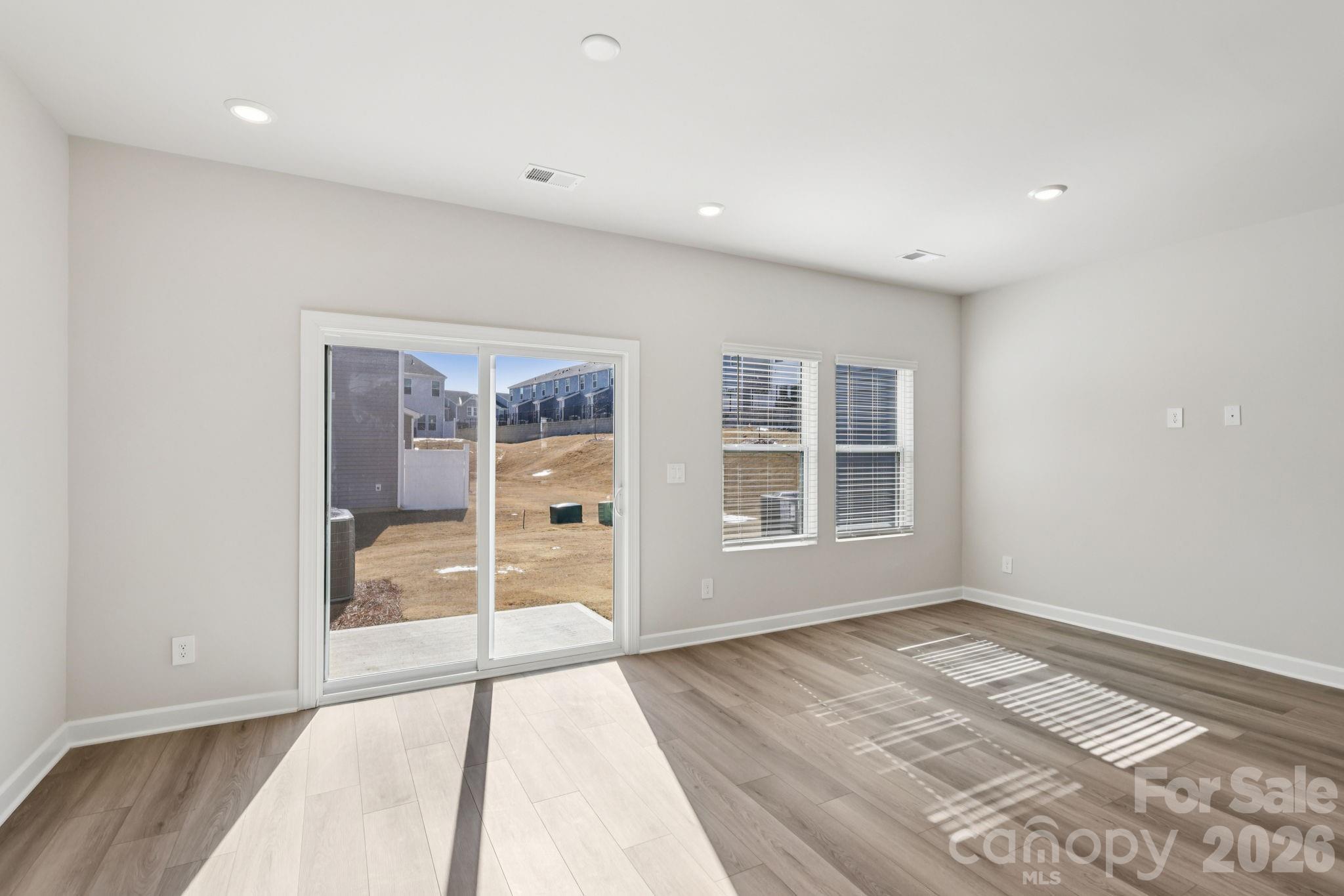 9012 Foggy Brook Loop, Charlotte, NC 28216