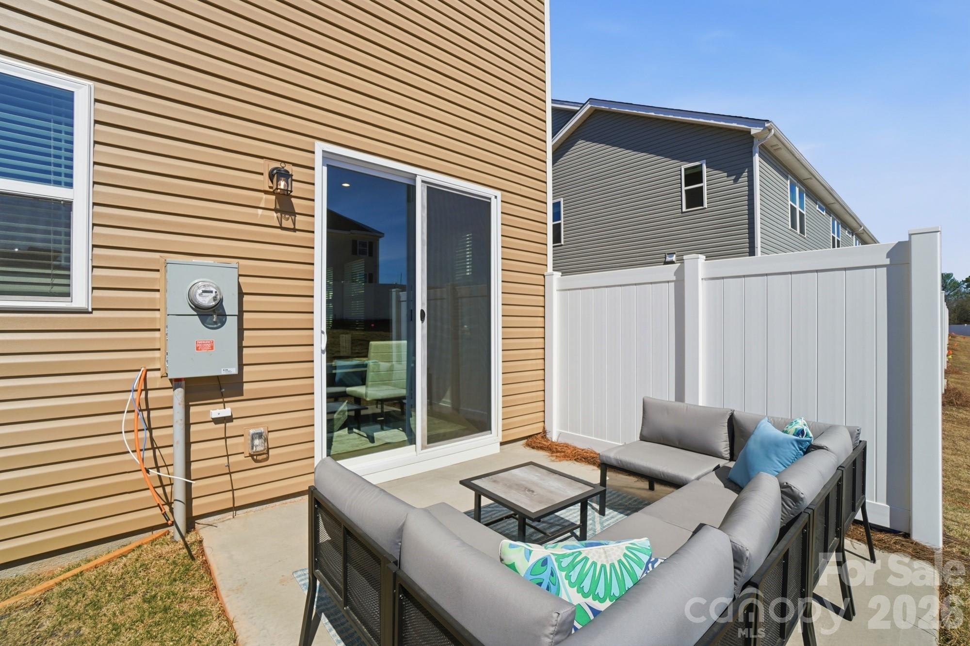 5204 Wyes Oak Ln, Charlotte, NC 28269