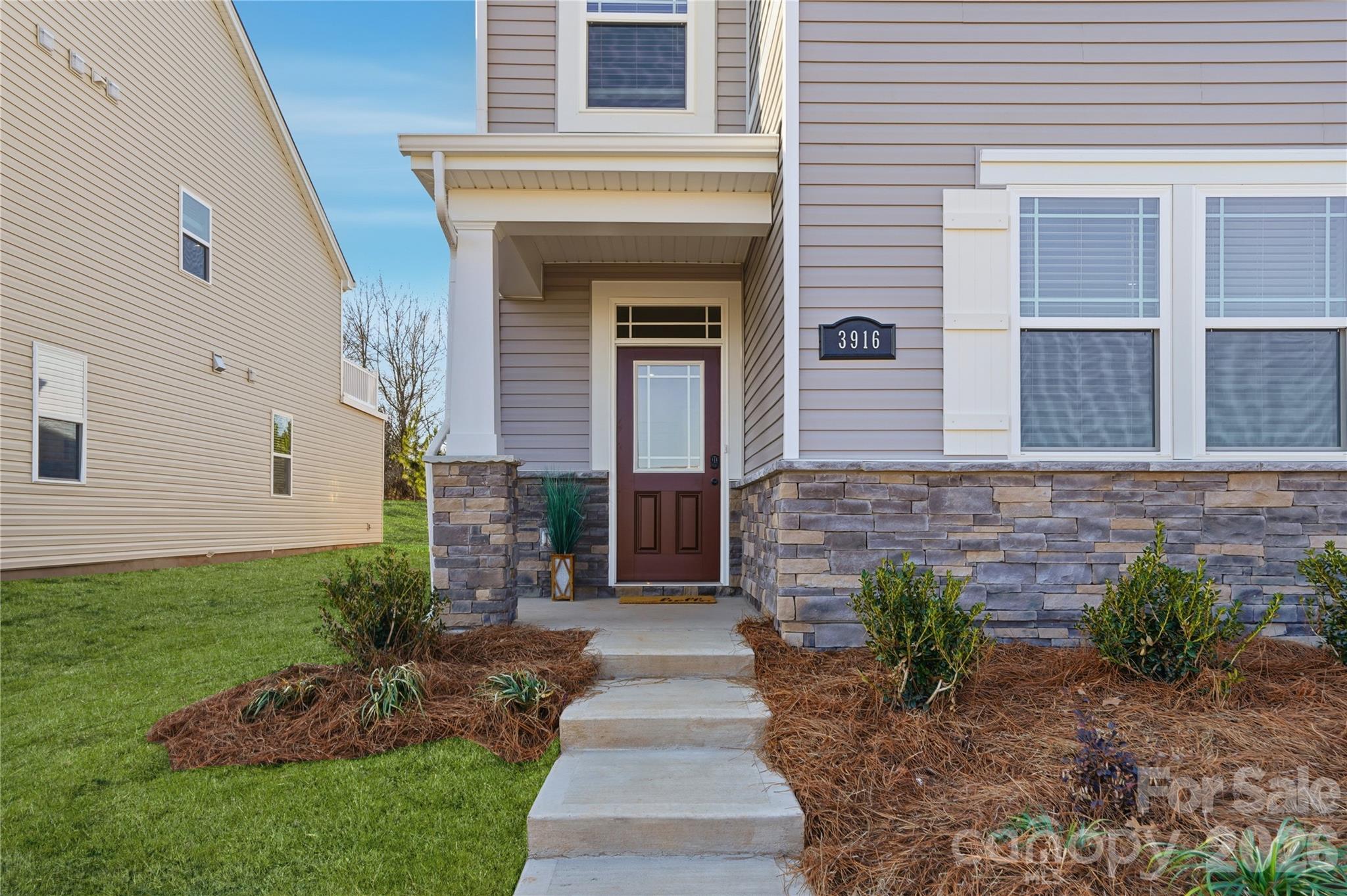 5205 Wyes Oak Ln, Charlotte, NC 28269