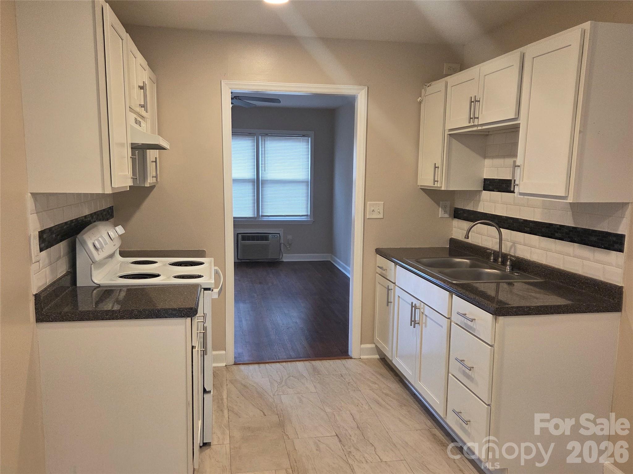 4102 Craig Ave, Charlotte, NC 28211