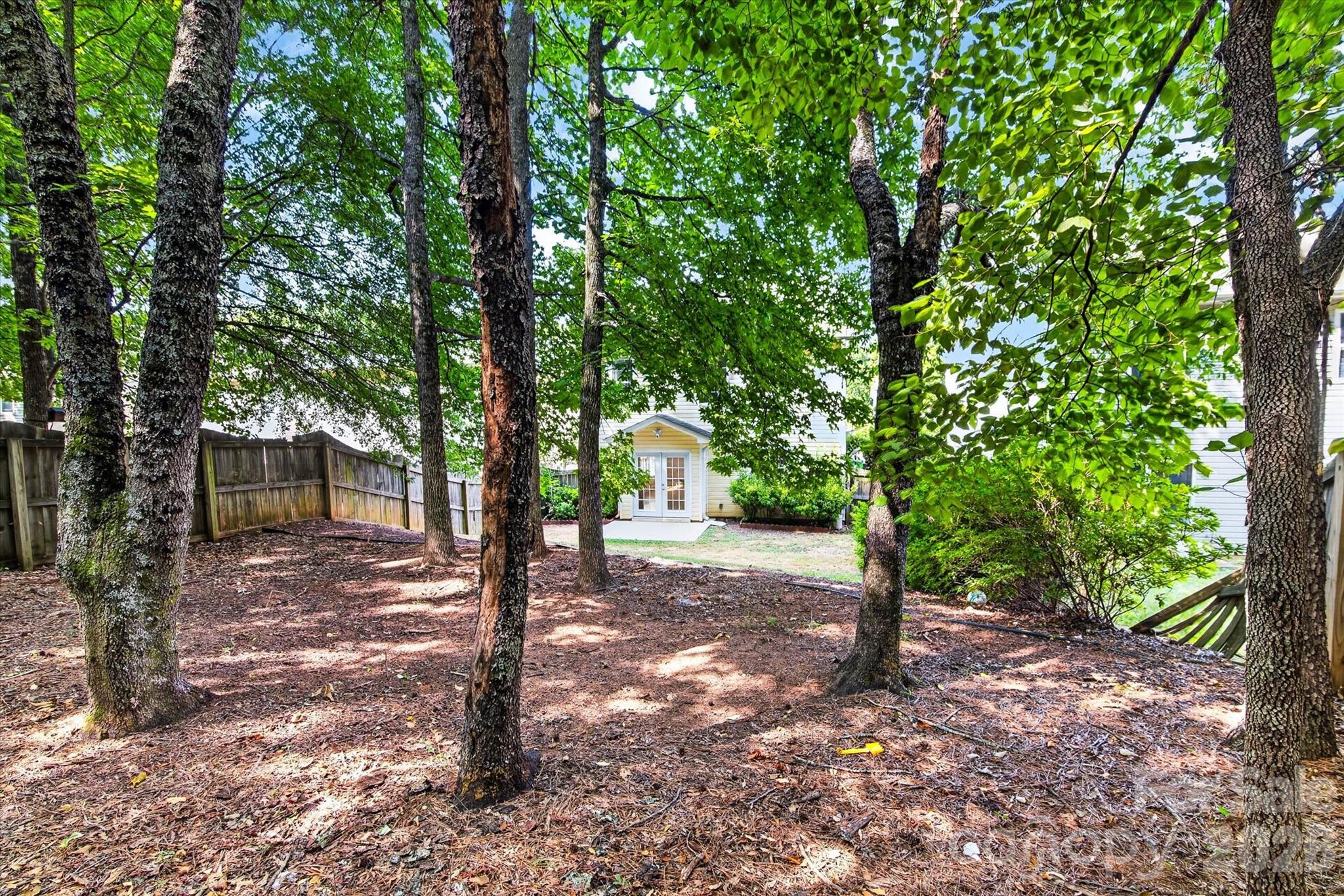 442 Tribune Dr, Charlotte, NC 28214