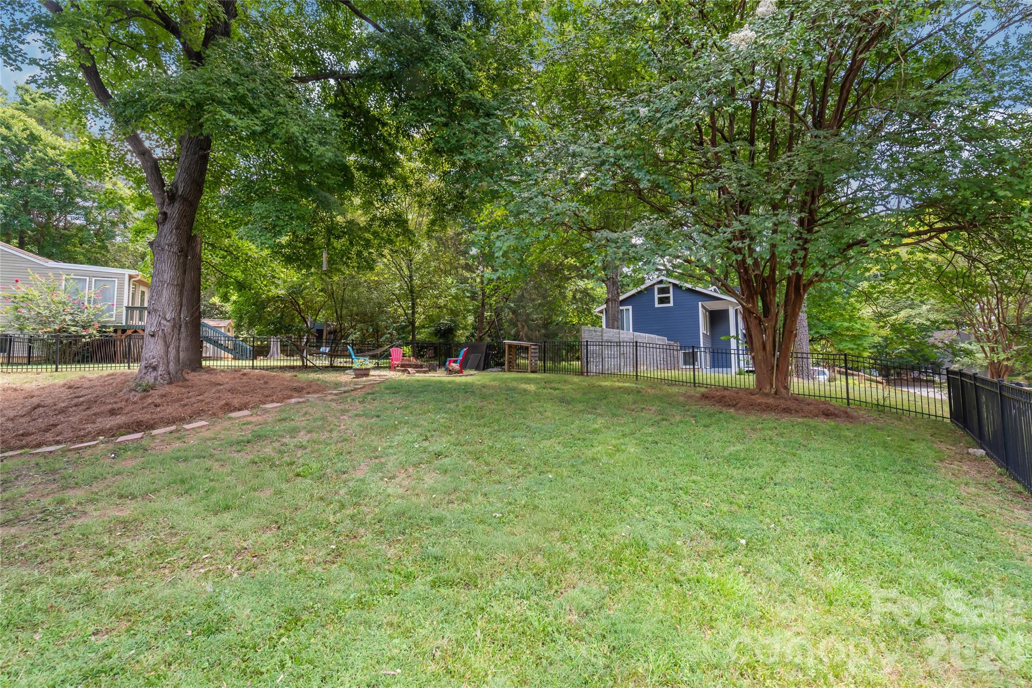 10129 Eagle Ct, Charlotte, NC 28277