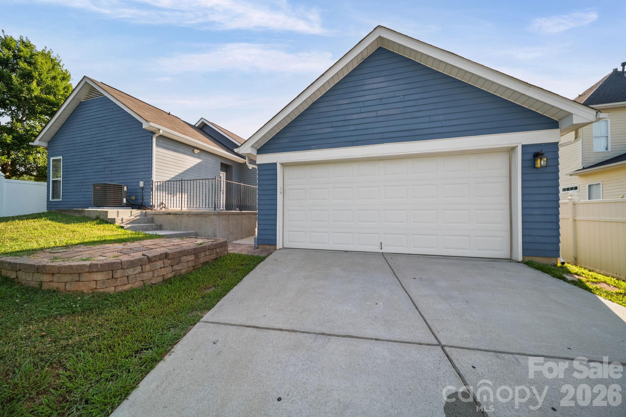 4104 Vance Rd N, Huntersville, NC 28078