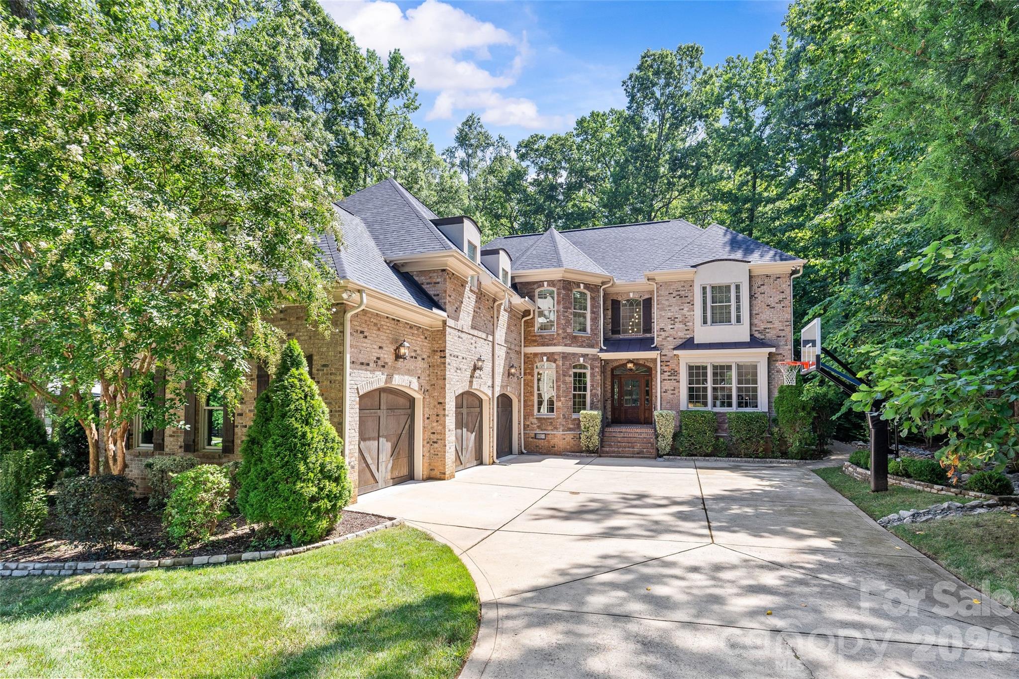 3030 Ashford Glen Dr, Matthews, NC 28104
