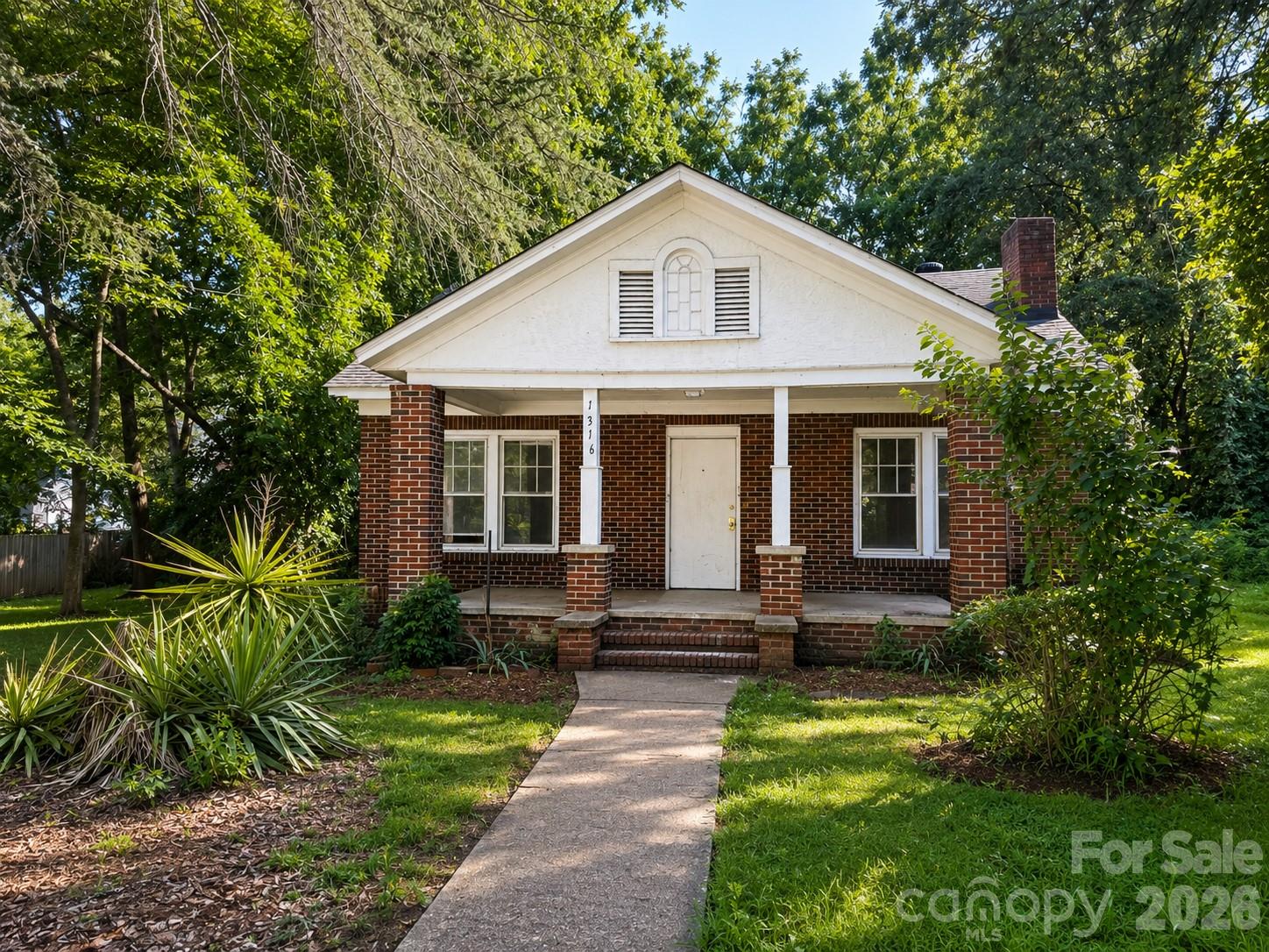 1316 E 35th St E, Charlotte, NC 28205
