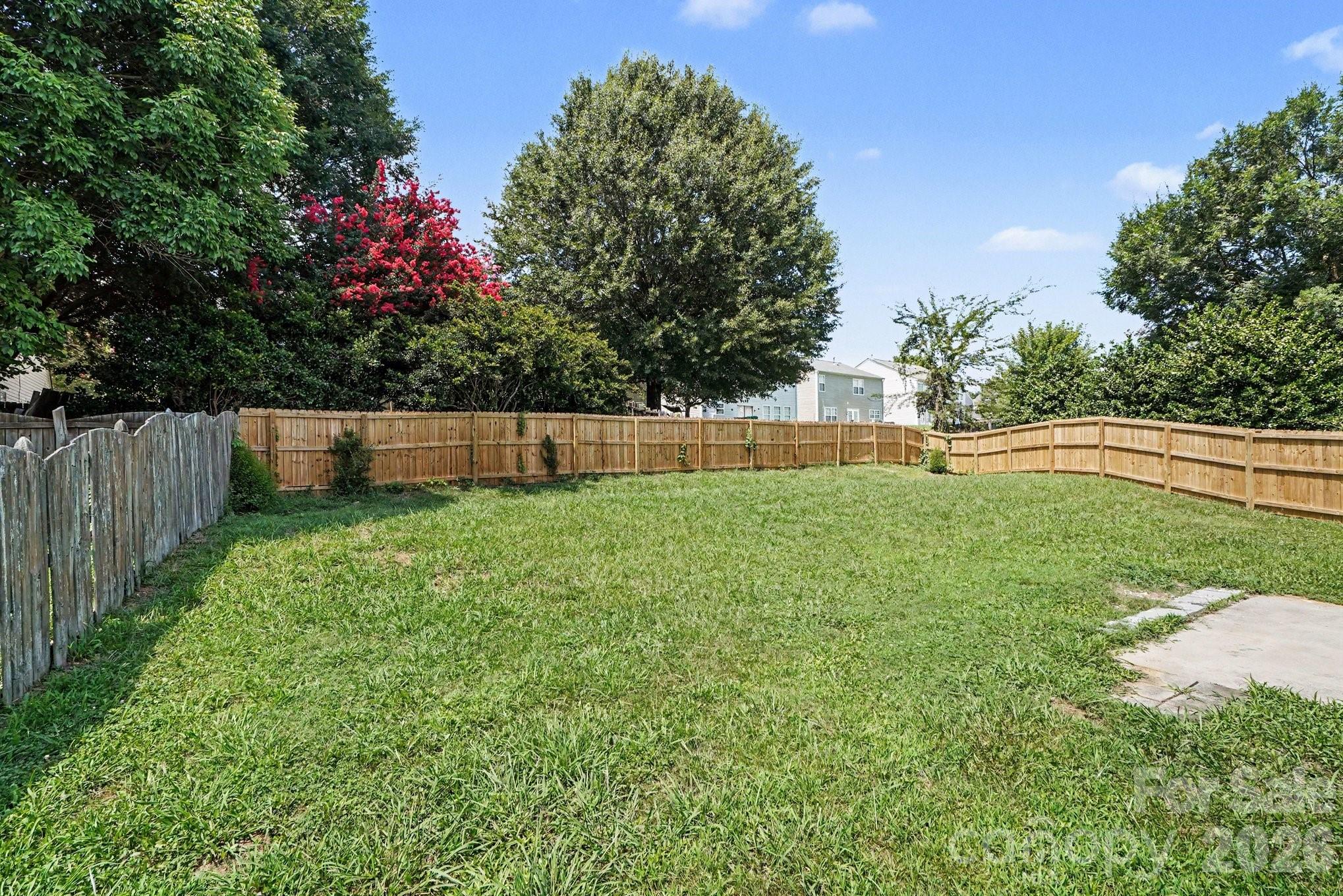 10411 Pickerel Ln, Charlotte, NC 28213