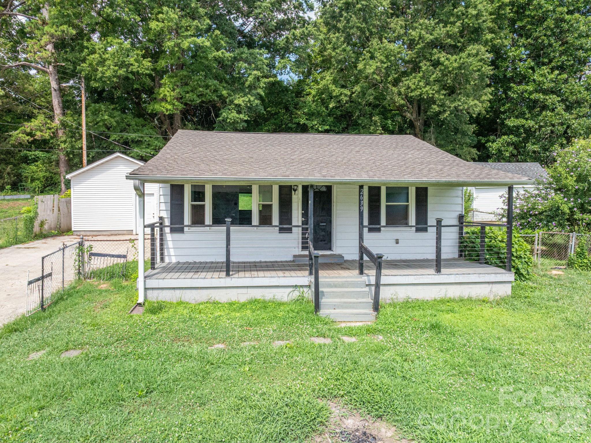 2639 Springbrook Cir, Gastonia, NC 28052