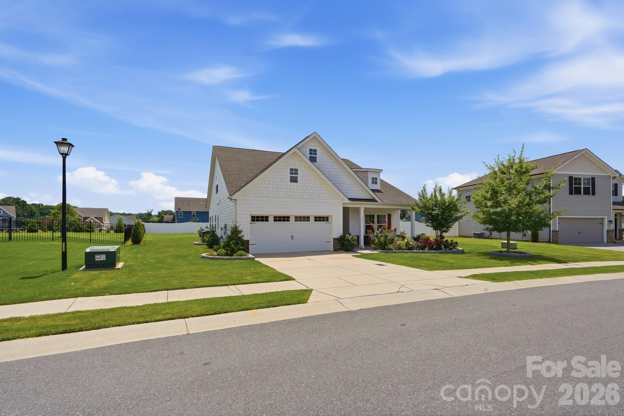 1205 Brooksland Pl, Waxhaw, NC 28173