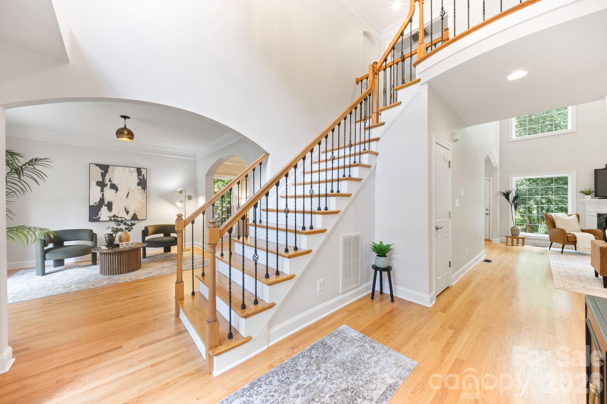 5355 Shannamara Dr, Matthews, NC 28104