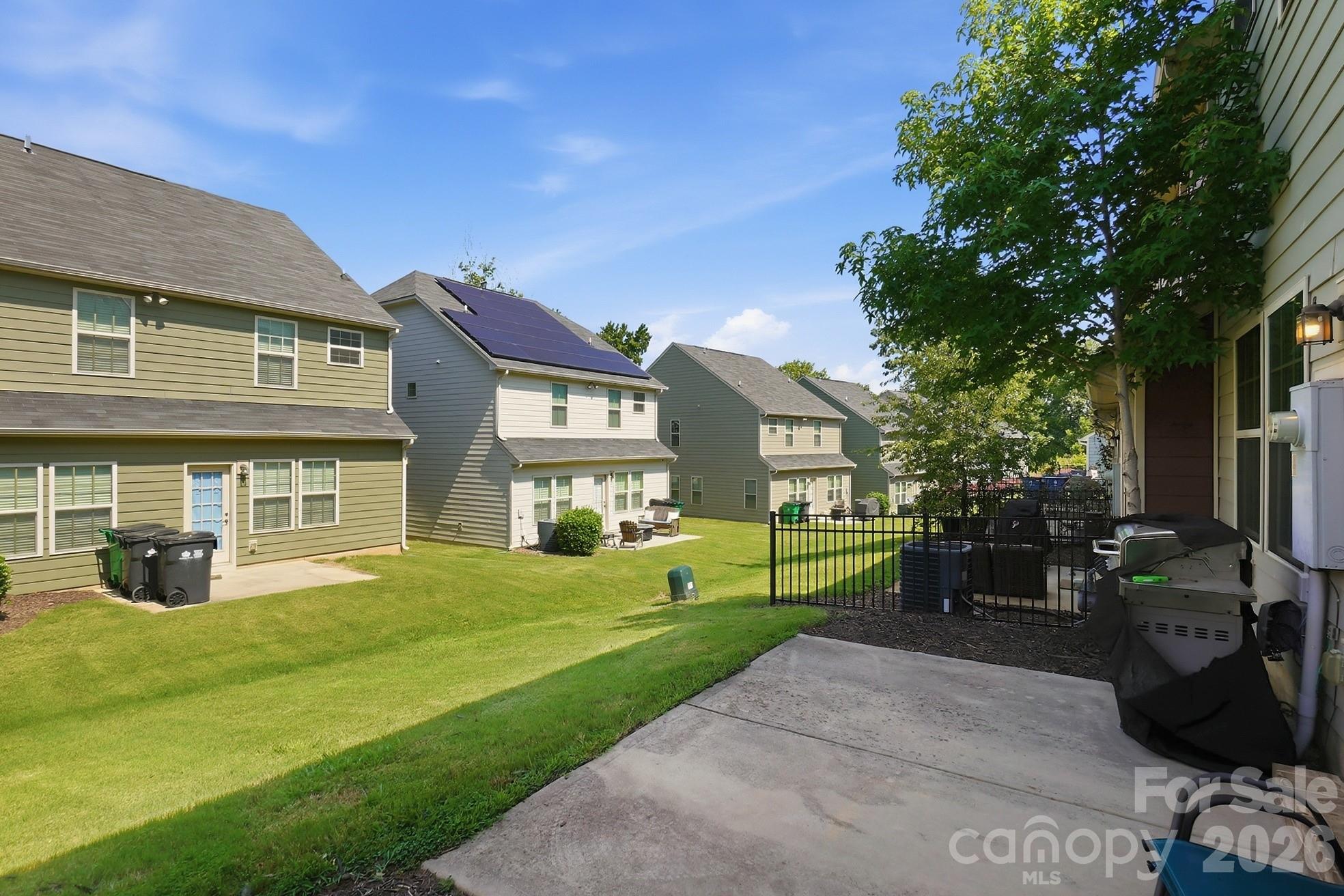 2450 Alyssa Ln, Charlotte, NC 28208