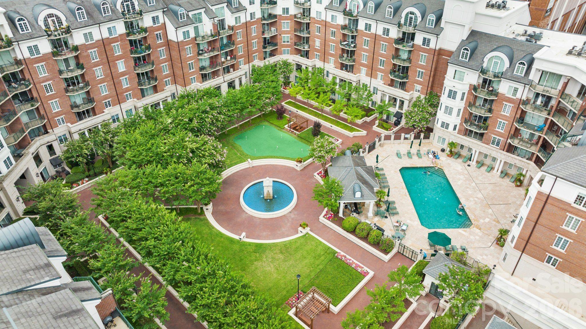 300 W 5th St #617, Charlotte, NC 28202