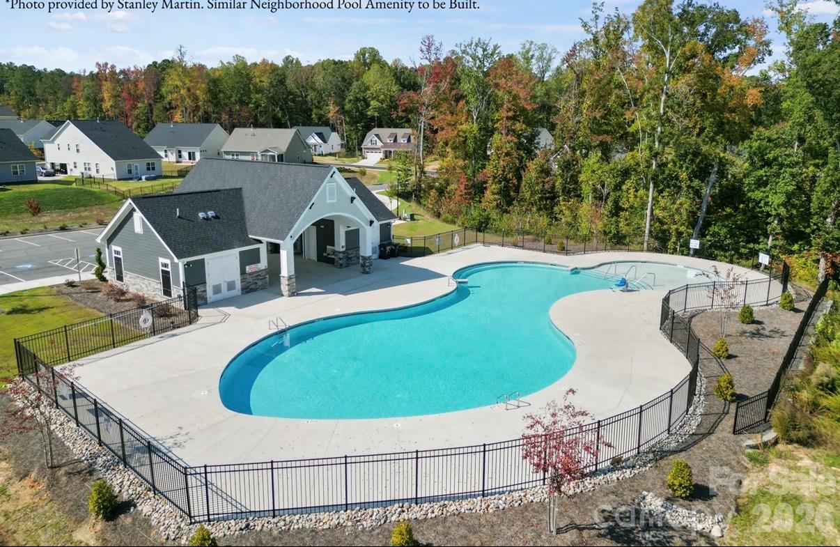 1404 Bansal Dr, Charlotte, NC 28215