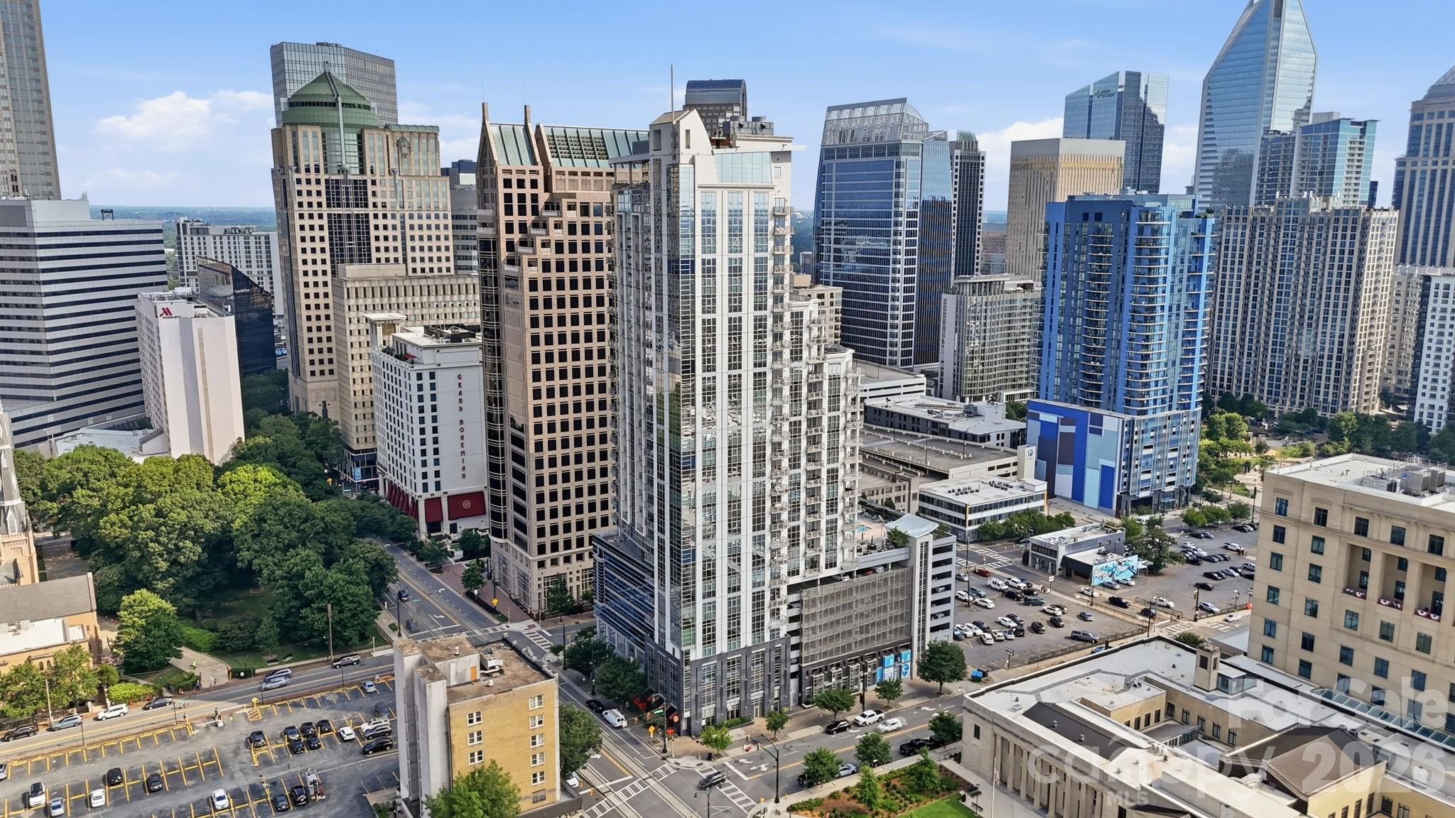 333 W Trade St #1306, Charlotte, NC 28202