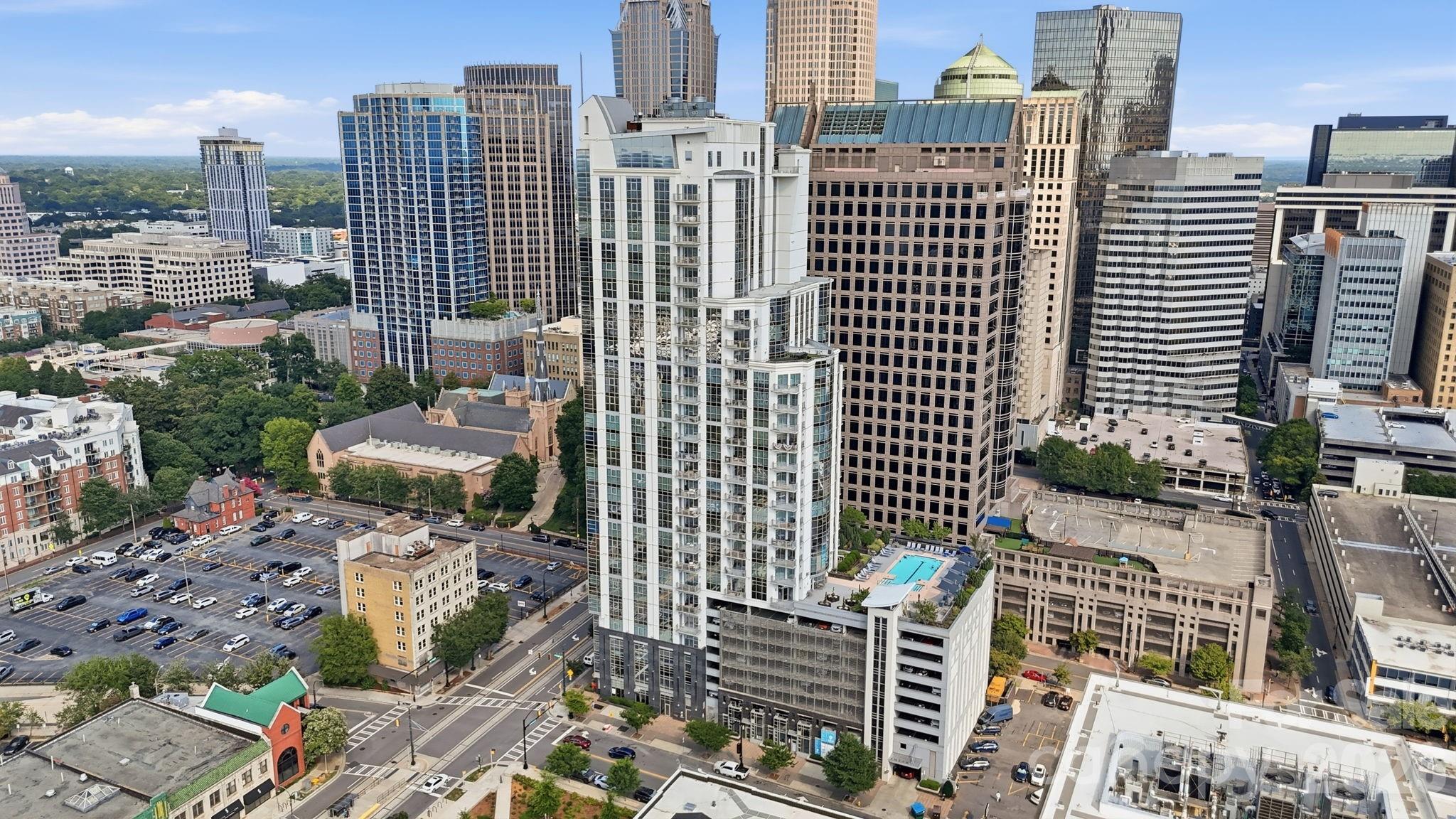 333 W Trade St #1306, Charlotte, NC 28202