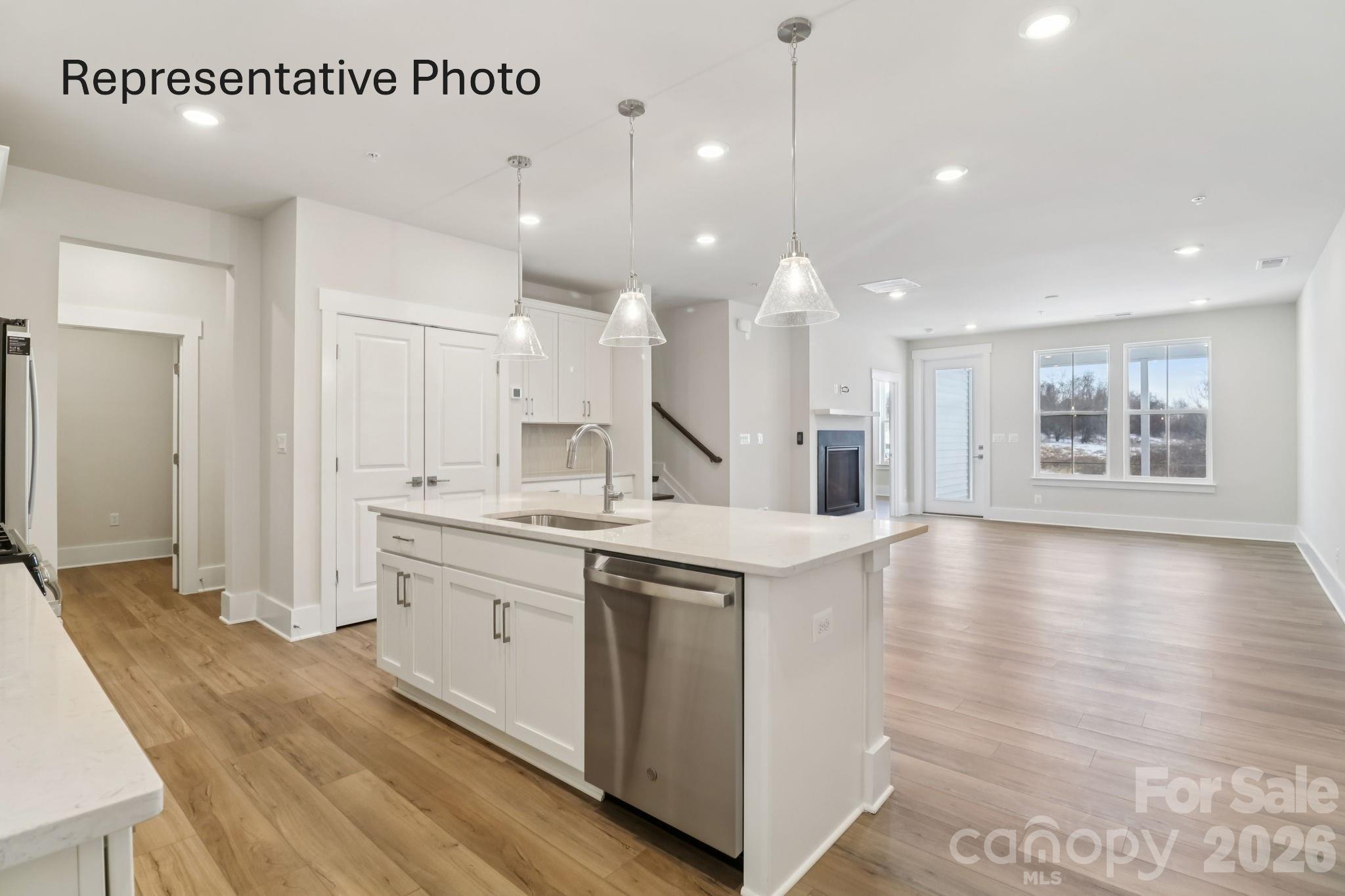 1433 Twin Leaf Rd, Fort Mill, SC 29715
