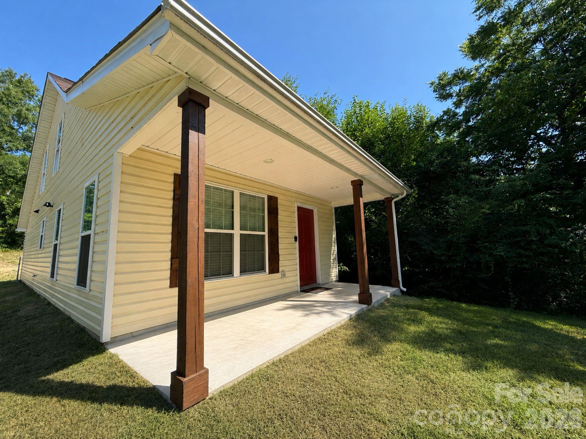 521 Johnson St, Chester, SC 29706