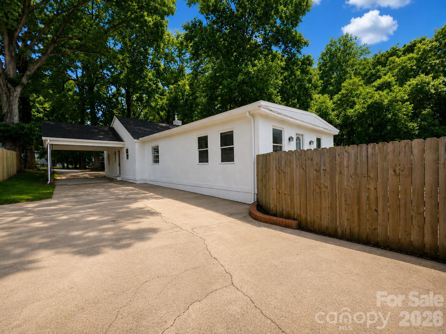 2007 Highland St, Charlotte, NC 28208
