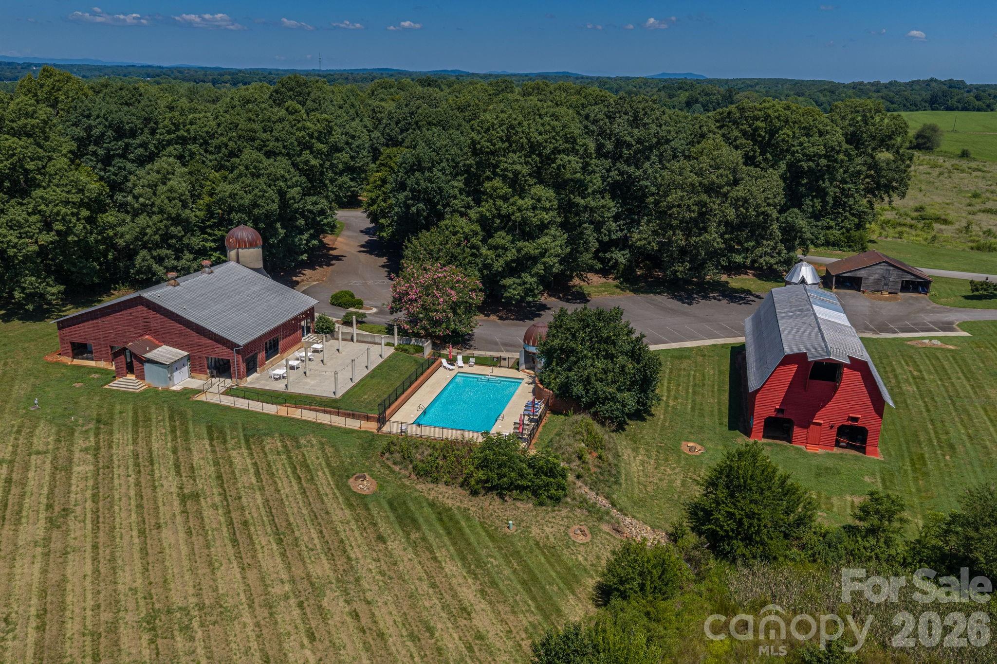 1877 Cline Farm Rd, Lincolnton, NC 28092